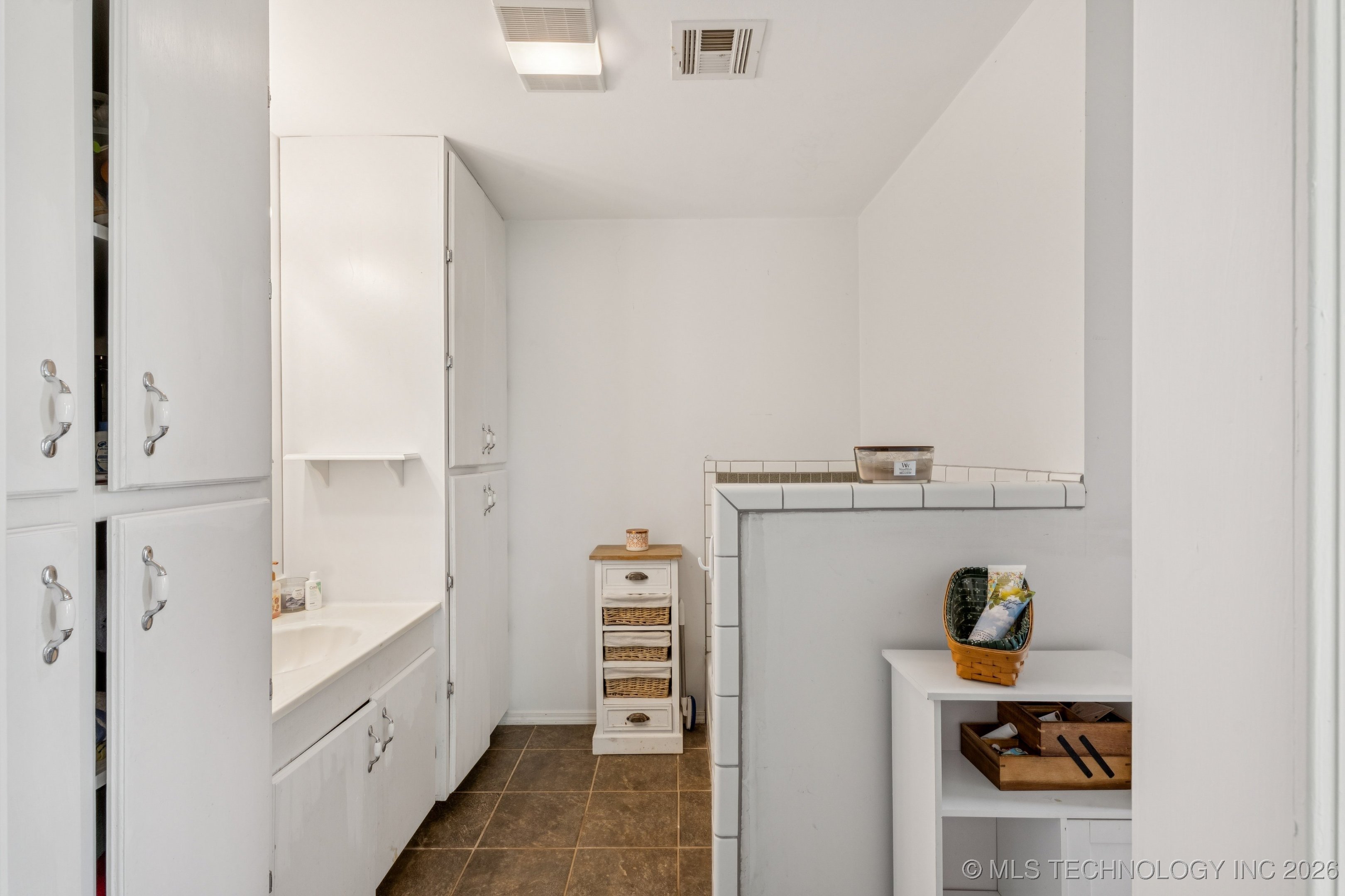 143 E 136th Street North Property Photo 23