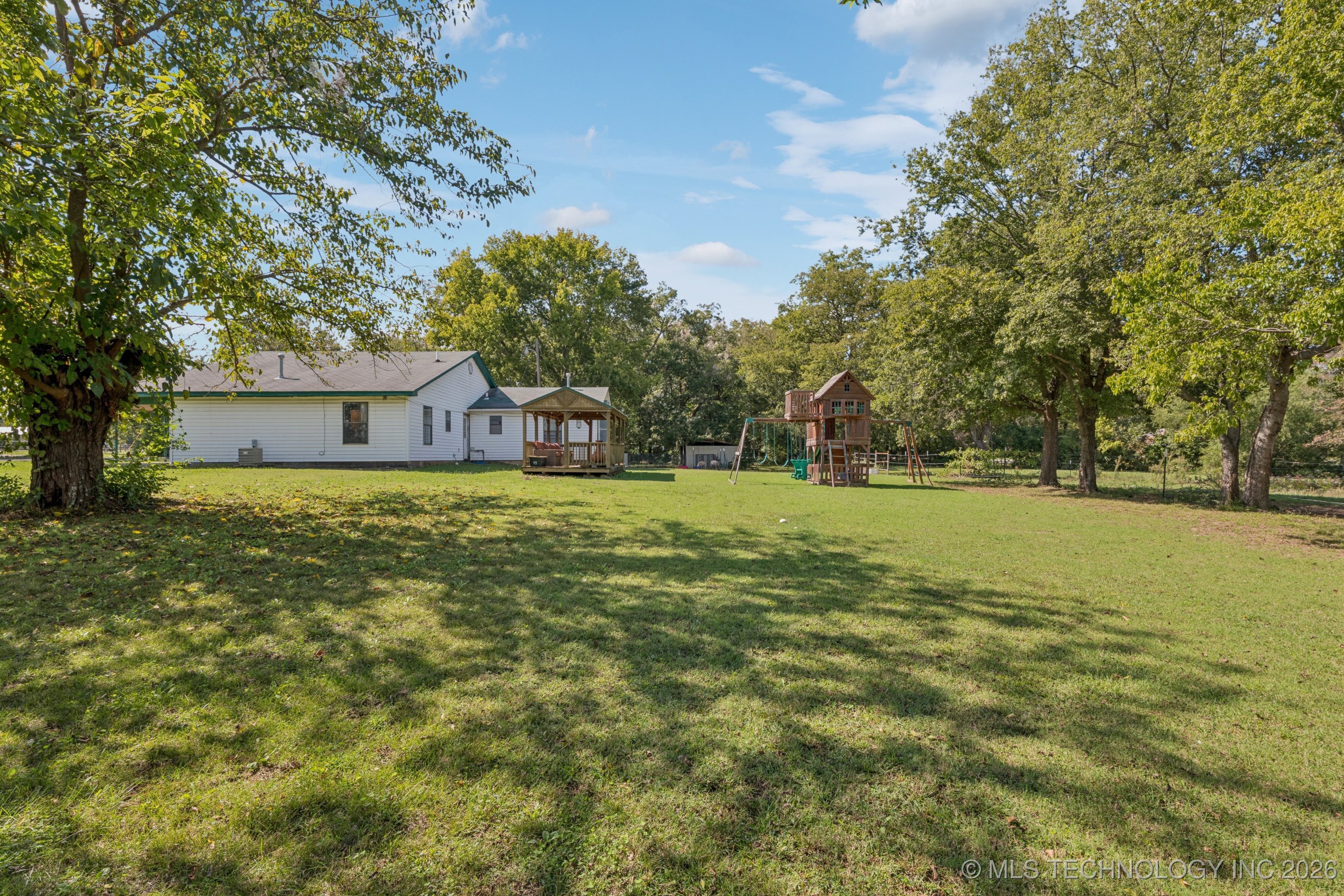 143 E 136th Street North Property Photo 31