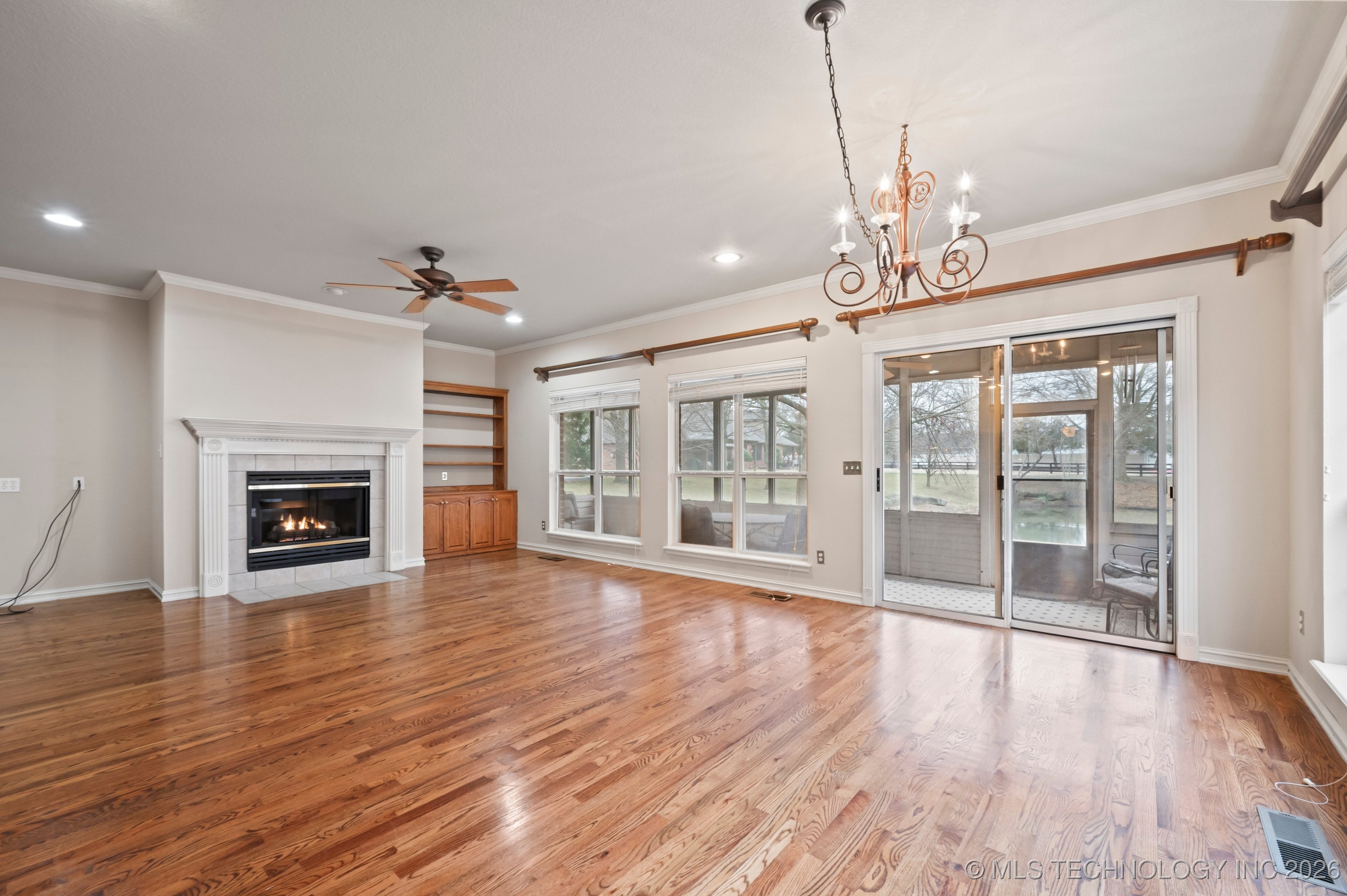 7909 E Freeport Place Property Photo 10