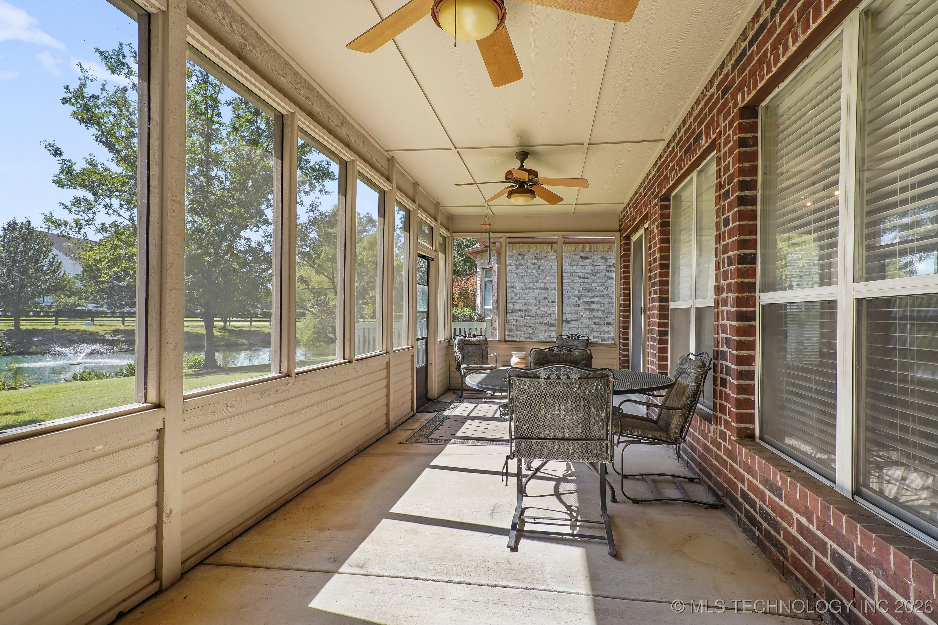 7909 E Freeport Place Property Photo 28