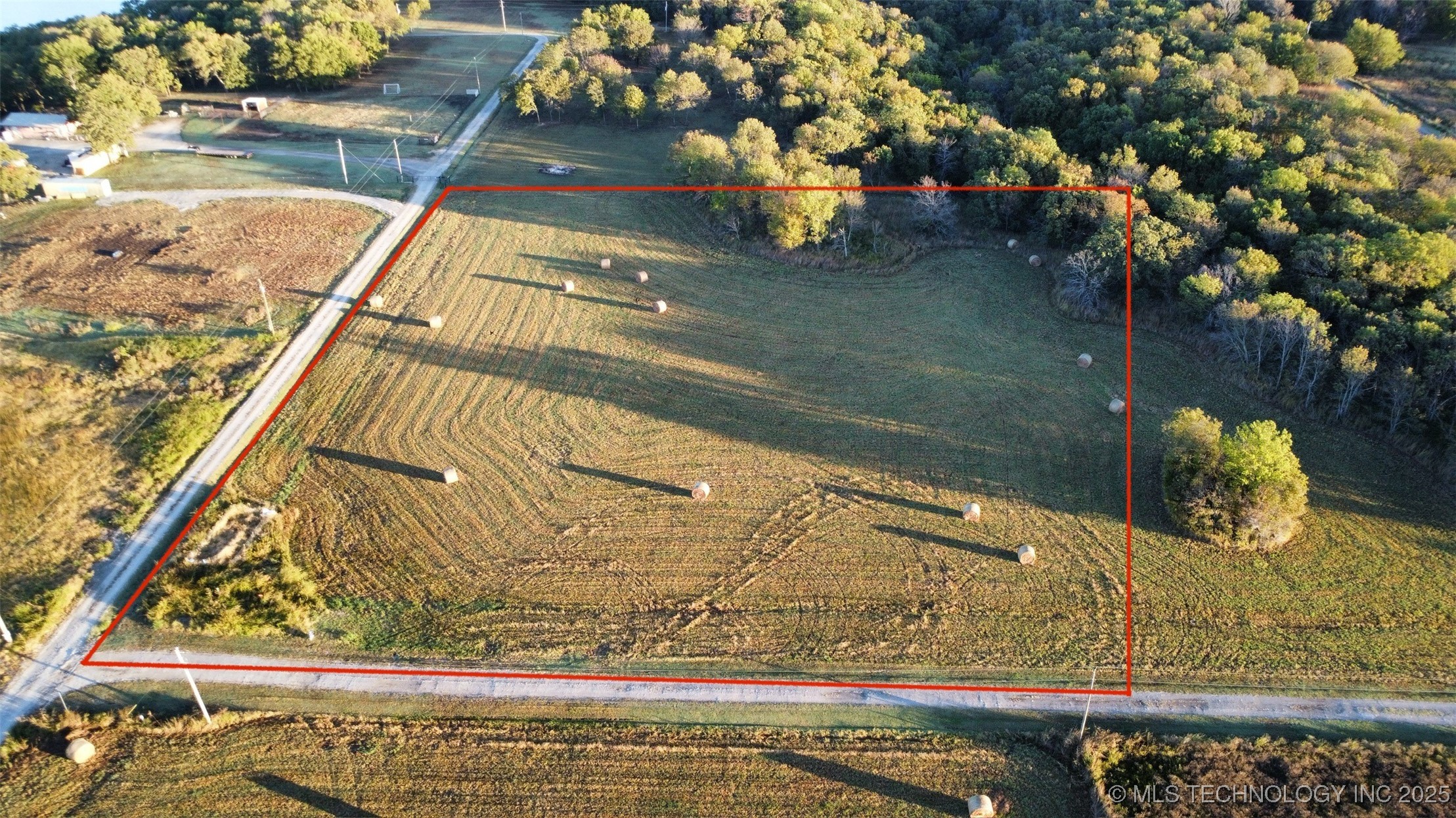 4705 S Talala Creek Lane Property Photo 1