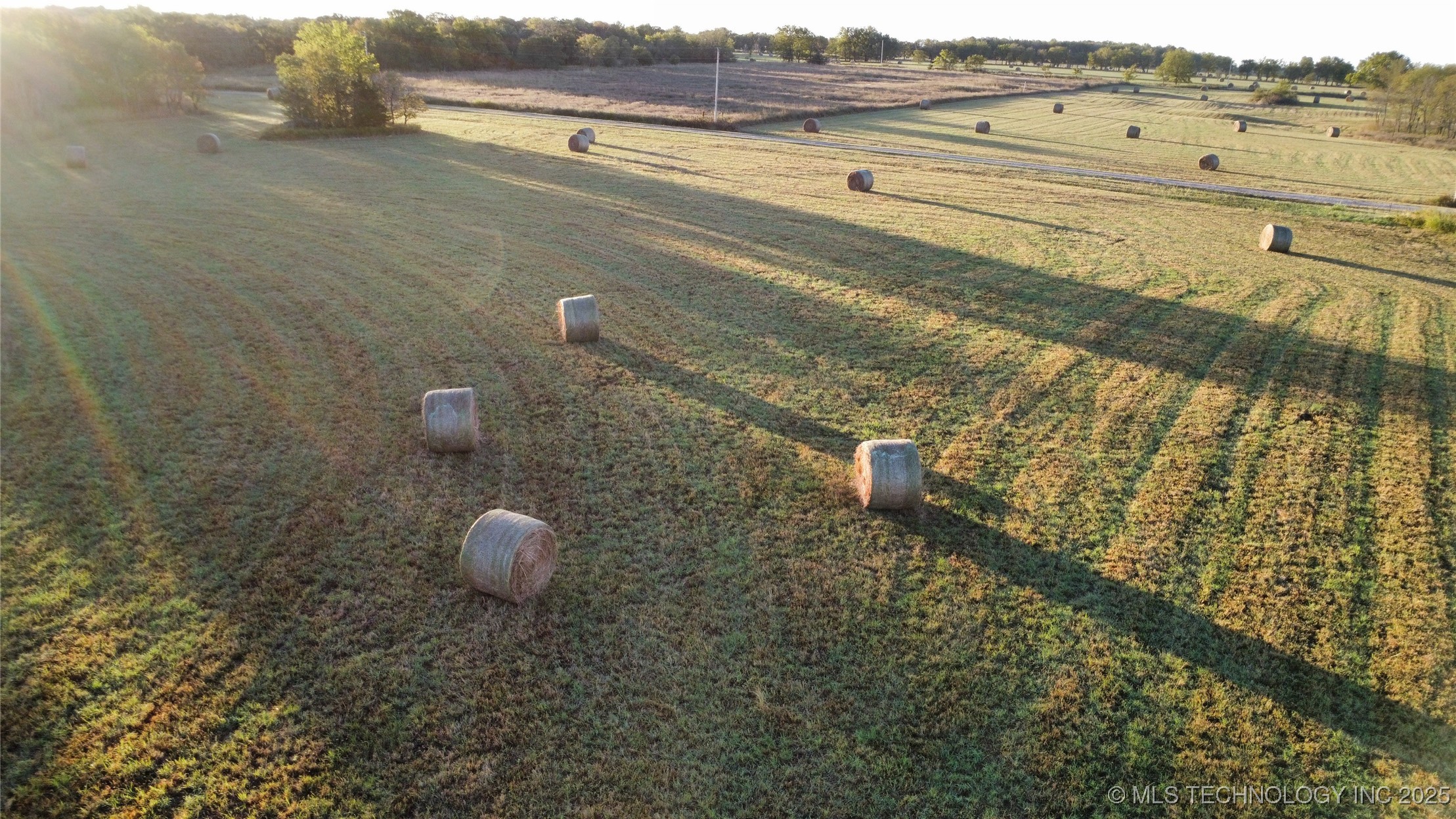 4705 S Talala Creek Lane Property Photo 7