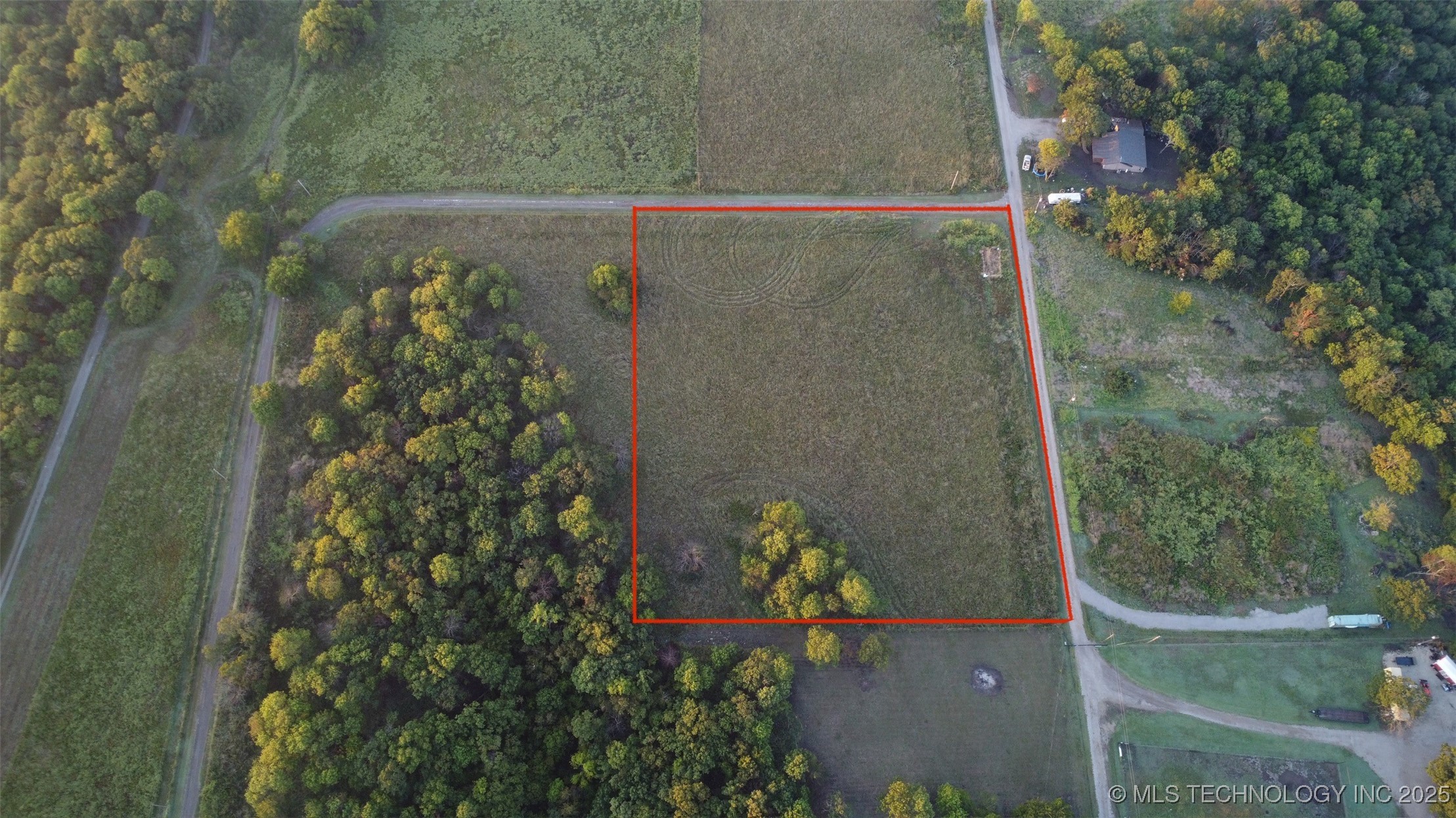 4705 S Talala Creek Lane Property Photo 9