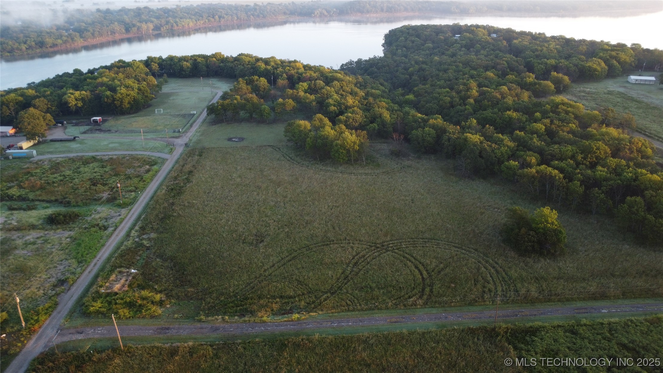 4705 S Talala Creek Lane Property Photo 12