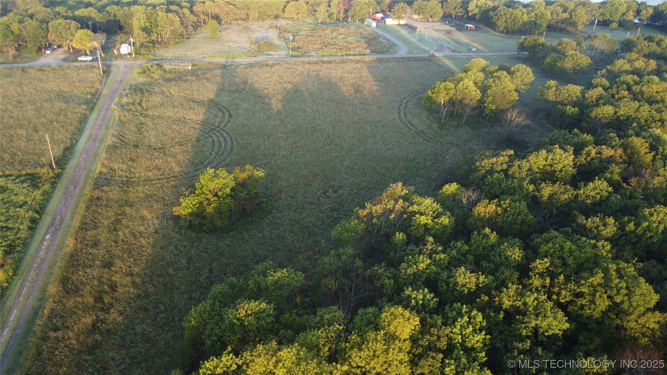 4705 S Talala Creek Lane Property Photo 14
