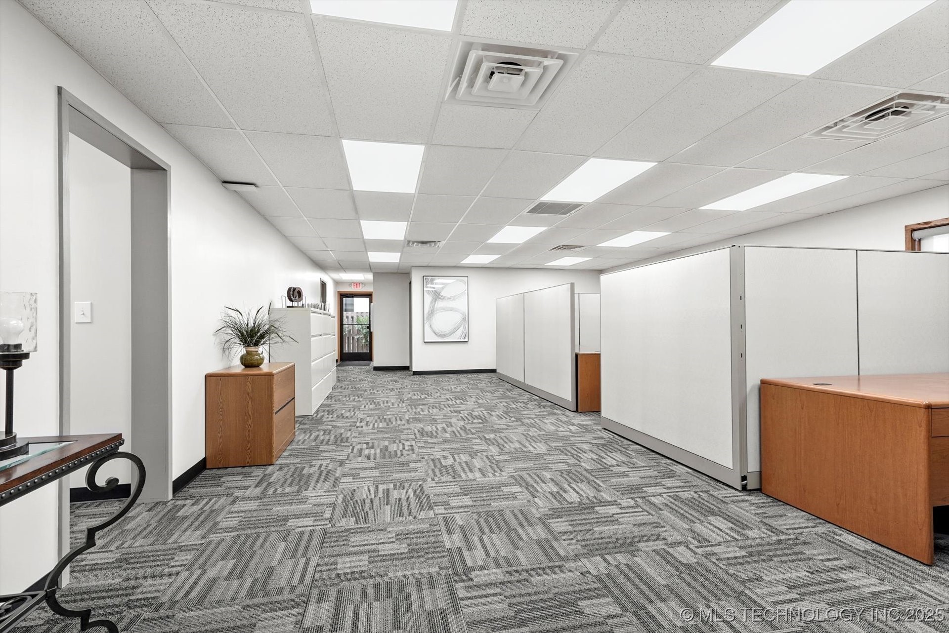 1015 W Ithica Street Property Photo 21