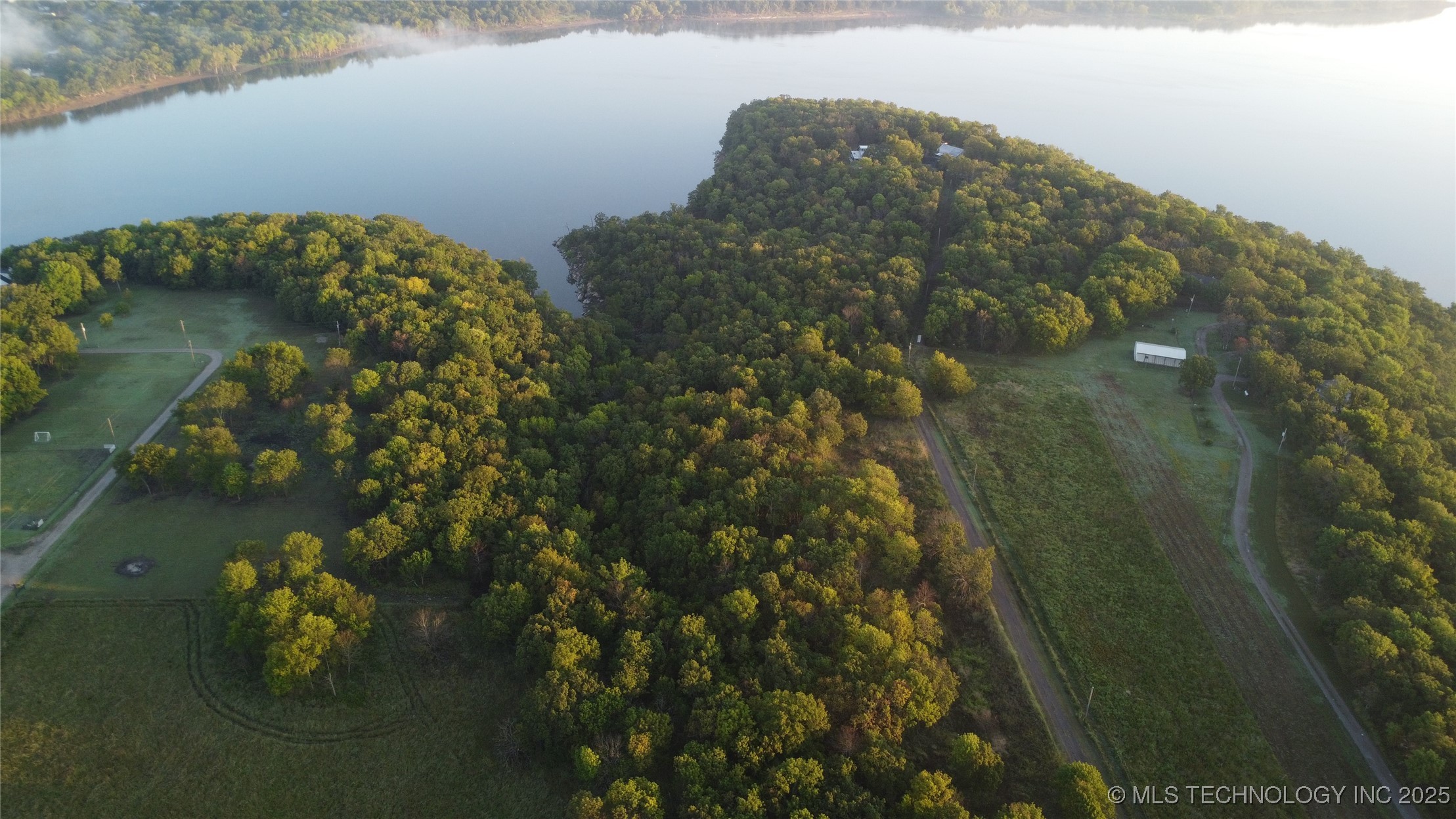 4652 S Tiffany Lane Property Photo 6