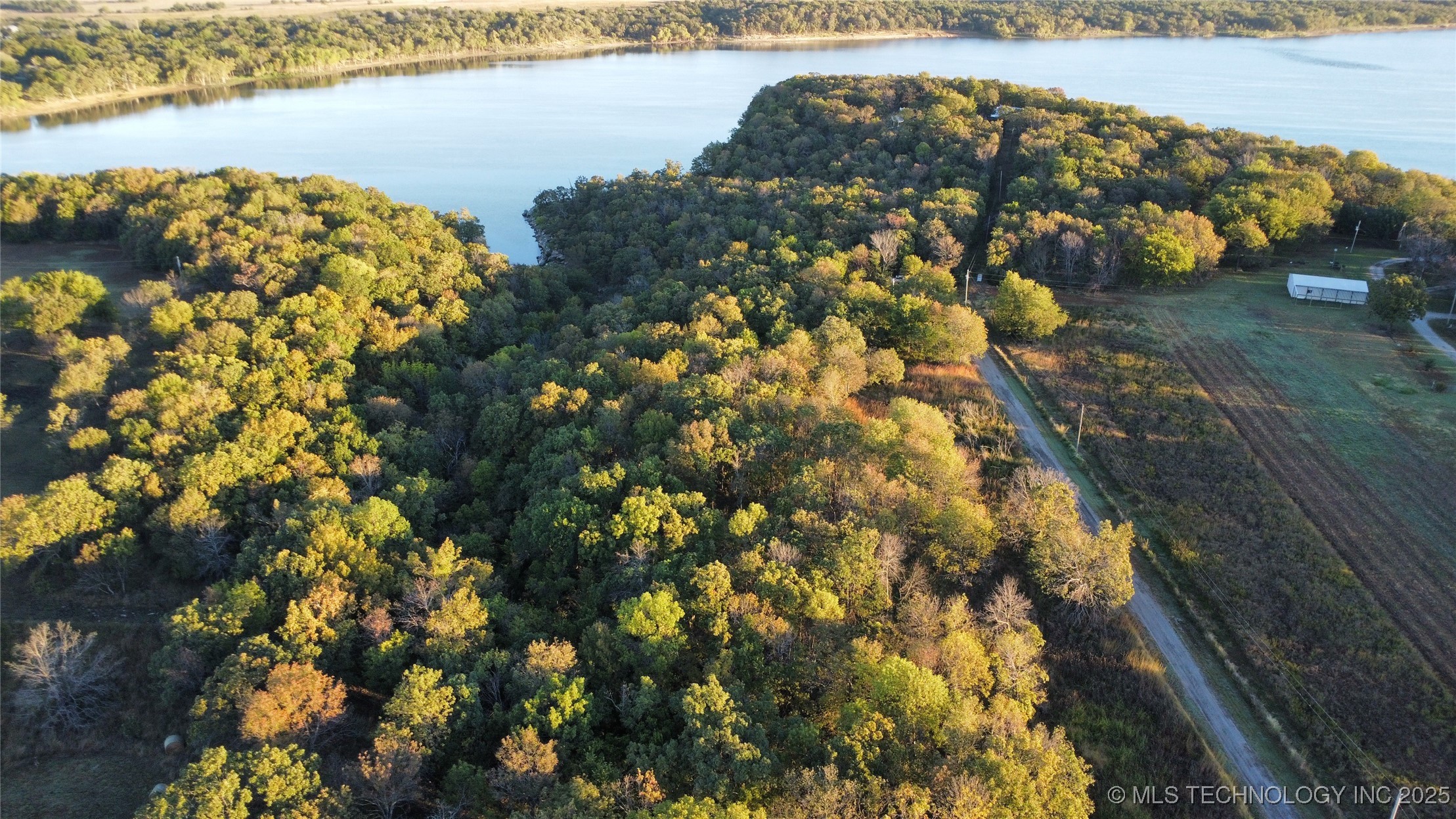 4652 S Tiffany Lane Property Photo 13