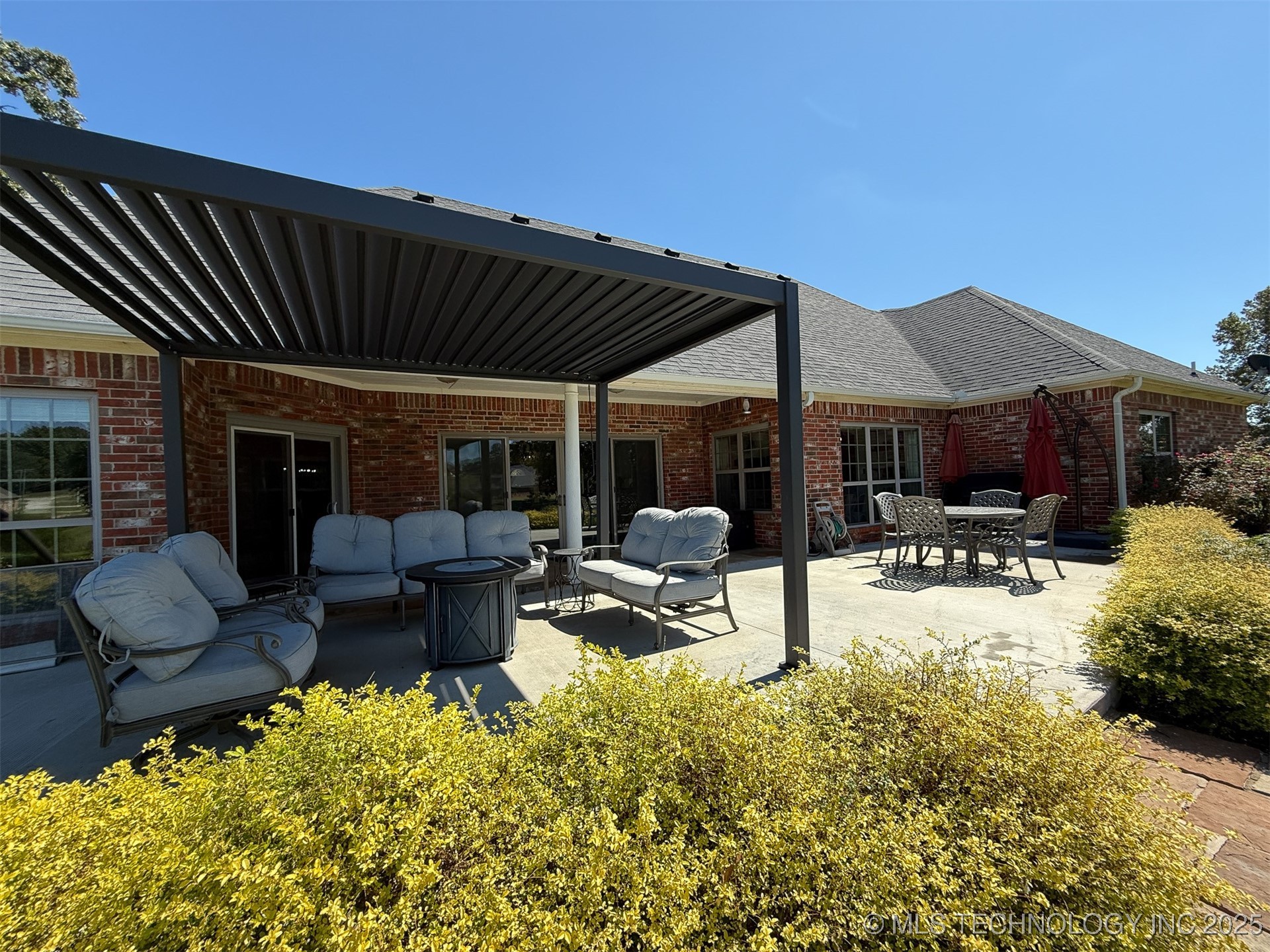 429 Winter Rose Terrace Property Photo 6