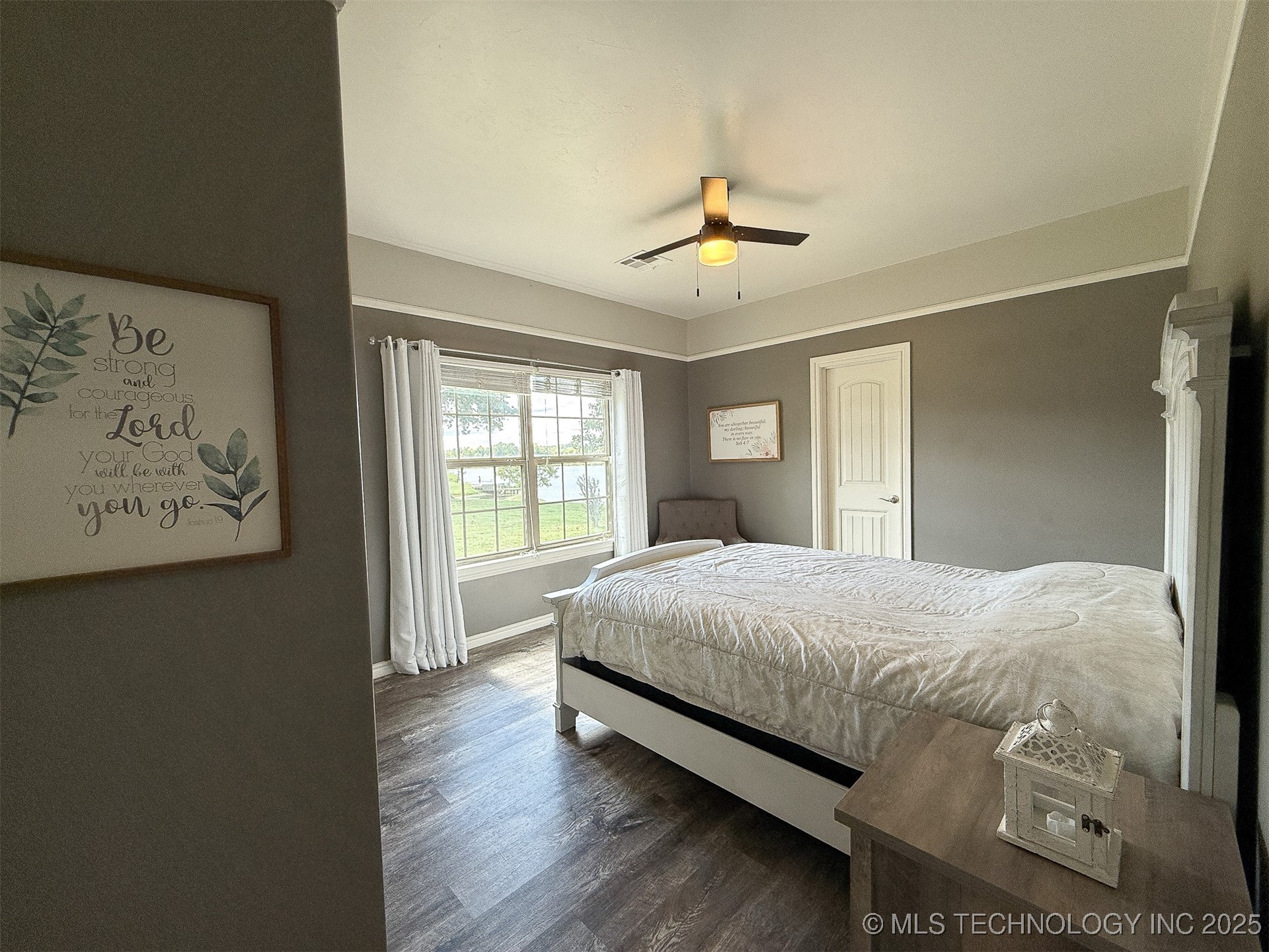 429 Winter Rose Terrace Property Photo 33