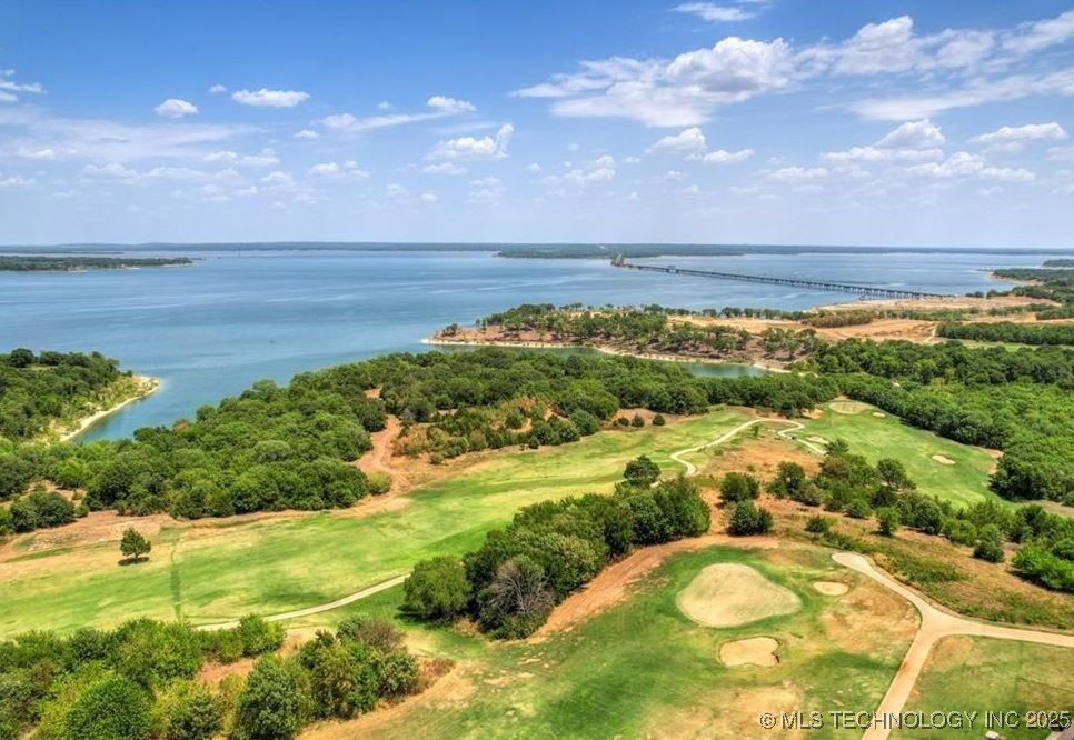 12400 Highland Court Property Photo 9