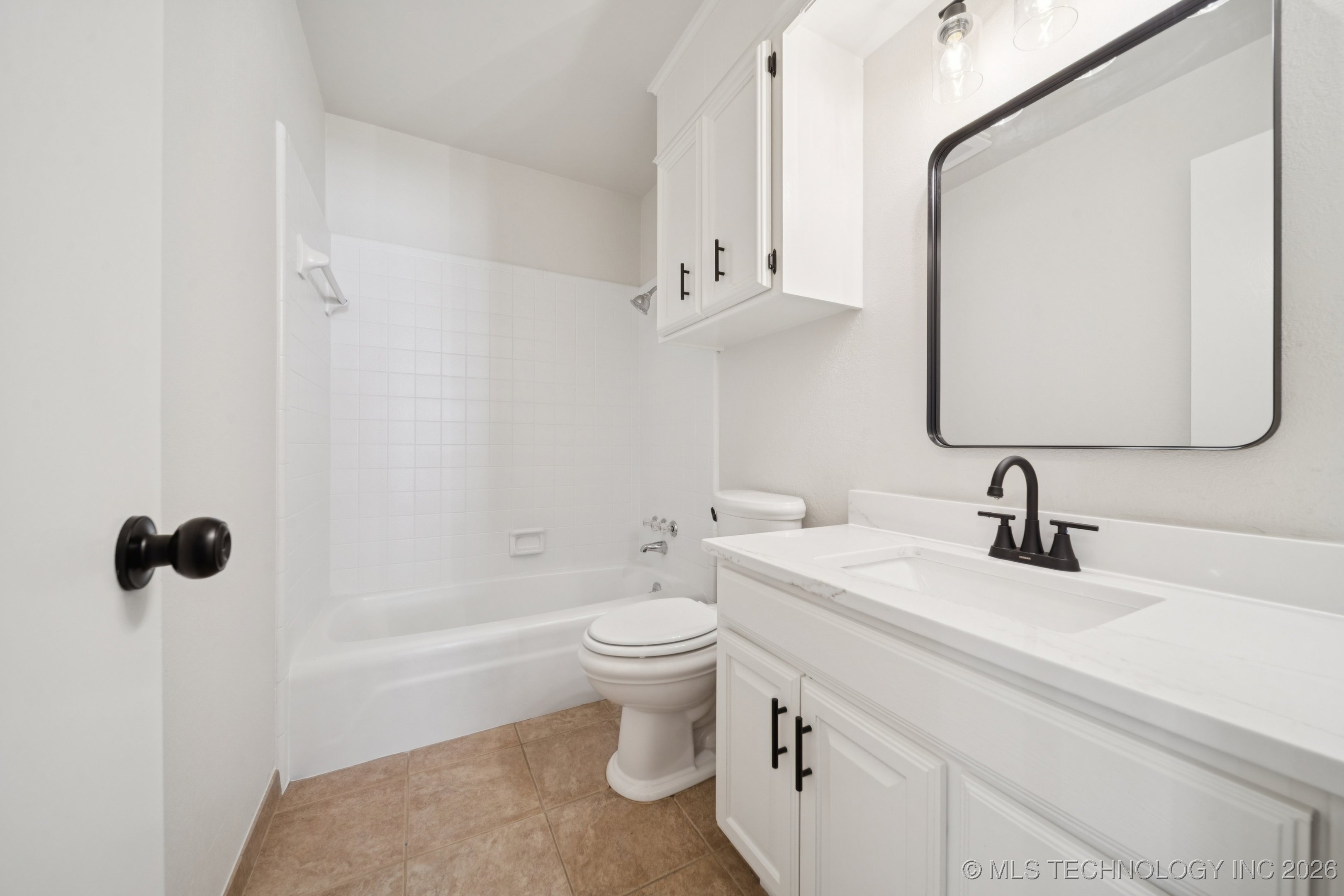 9726 S Houston Avenue Property Photo 30