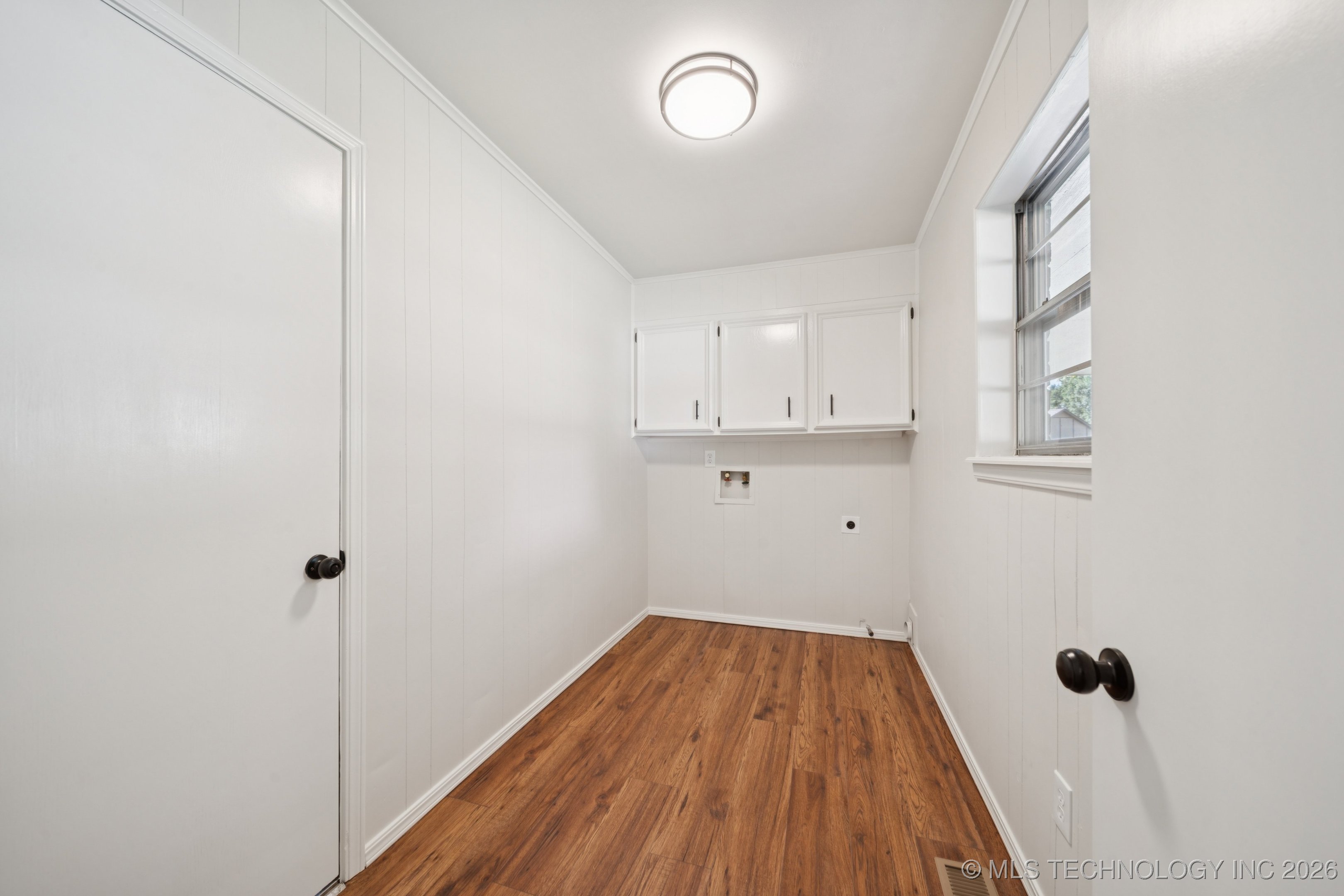 9726 S Houston Avenue Property Photo 34