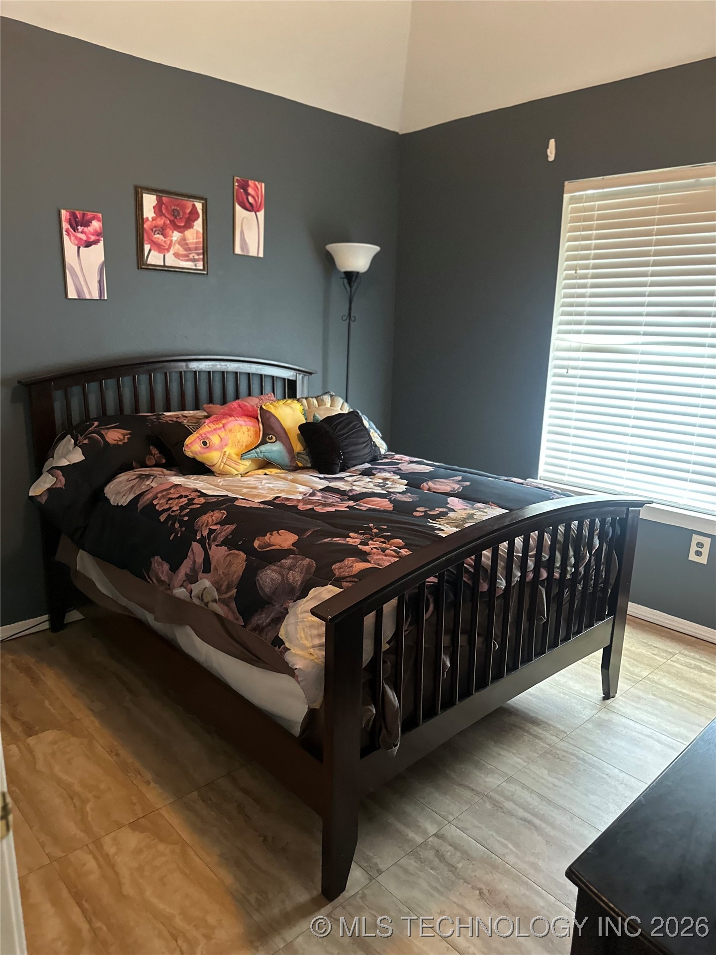 1209 Crystal Lane Property Photo 9