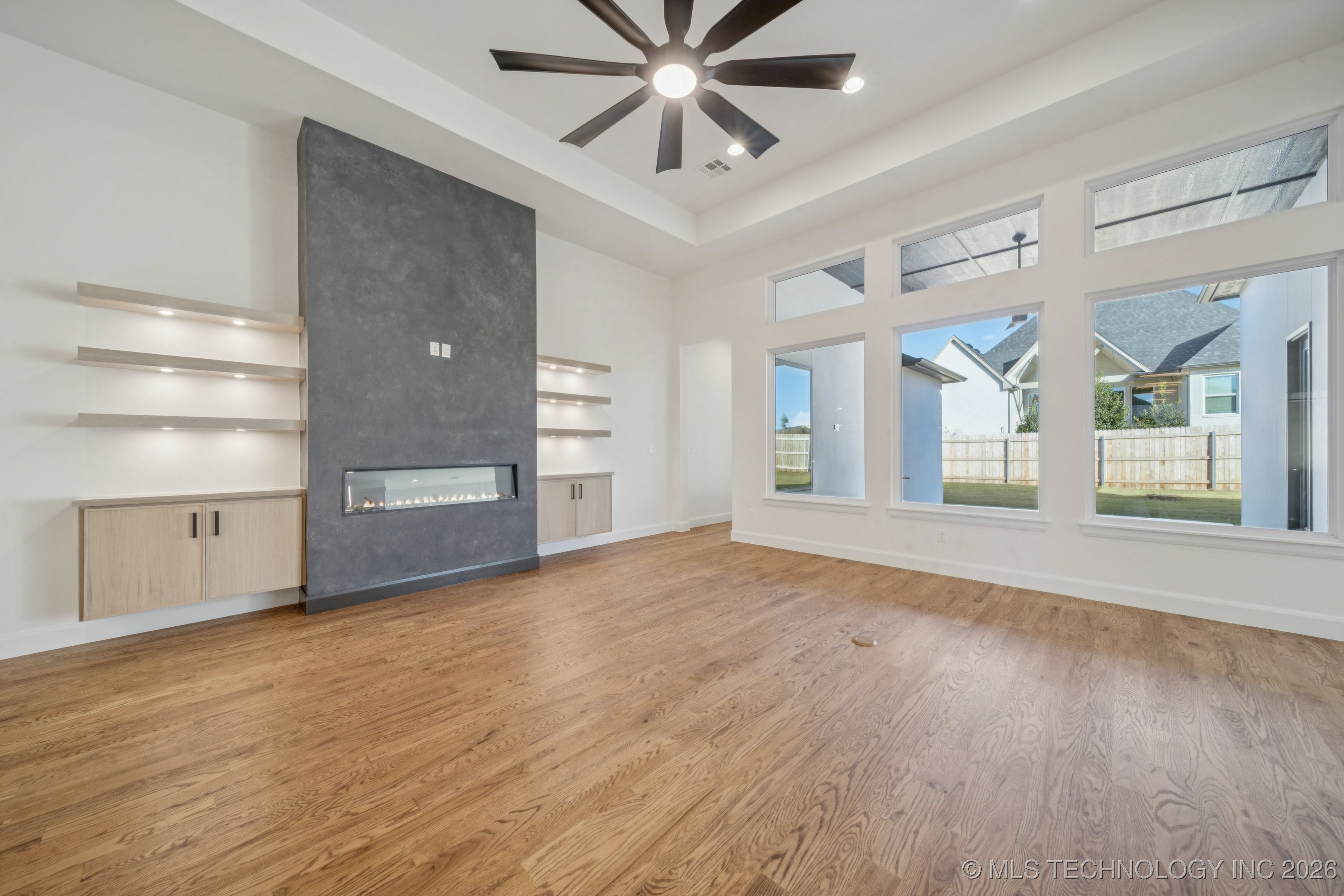 2335 E 135th Drive S Property Photo 7