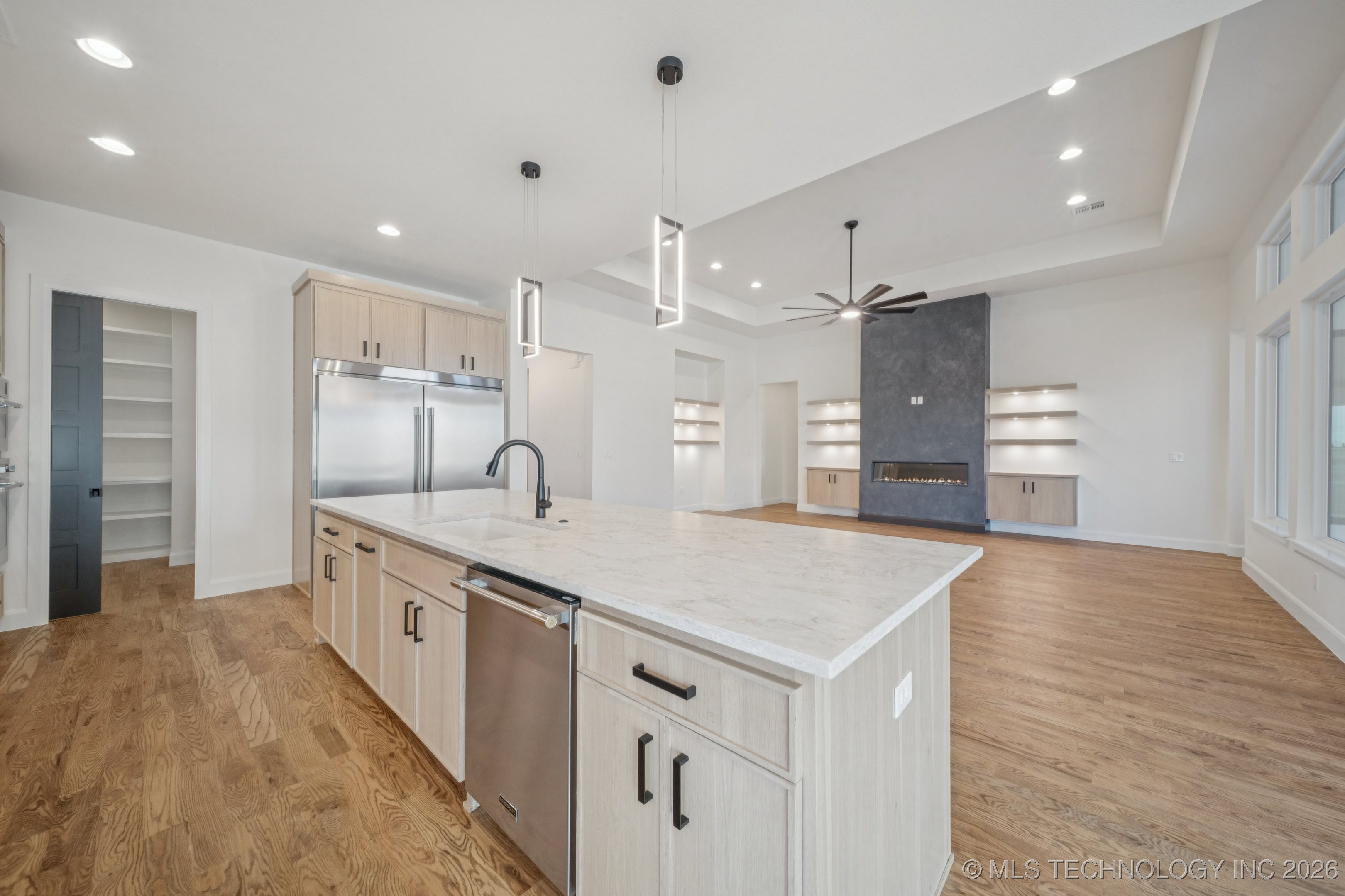 2335 E 135th Drive S Property Photo 14