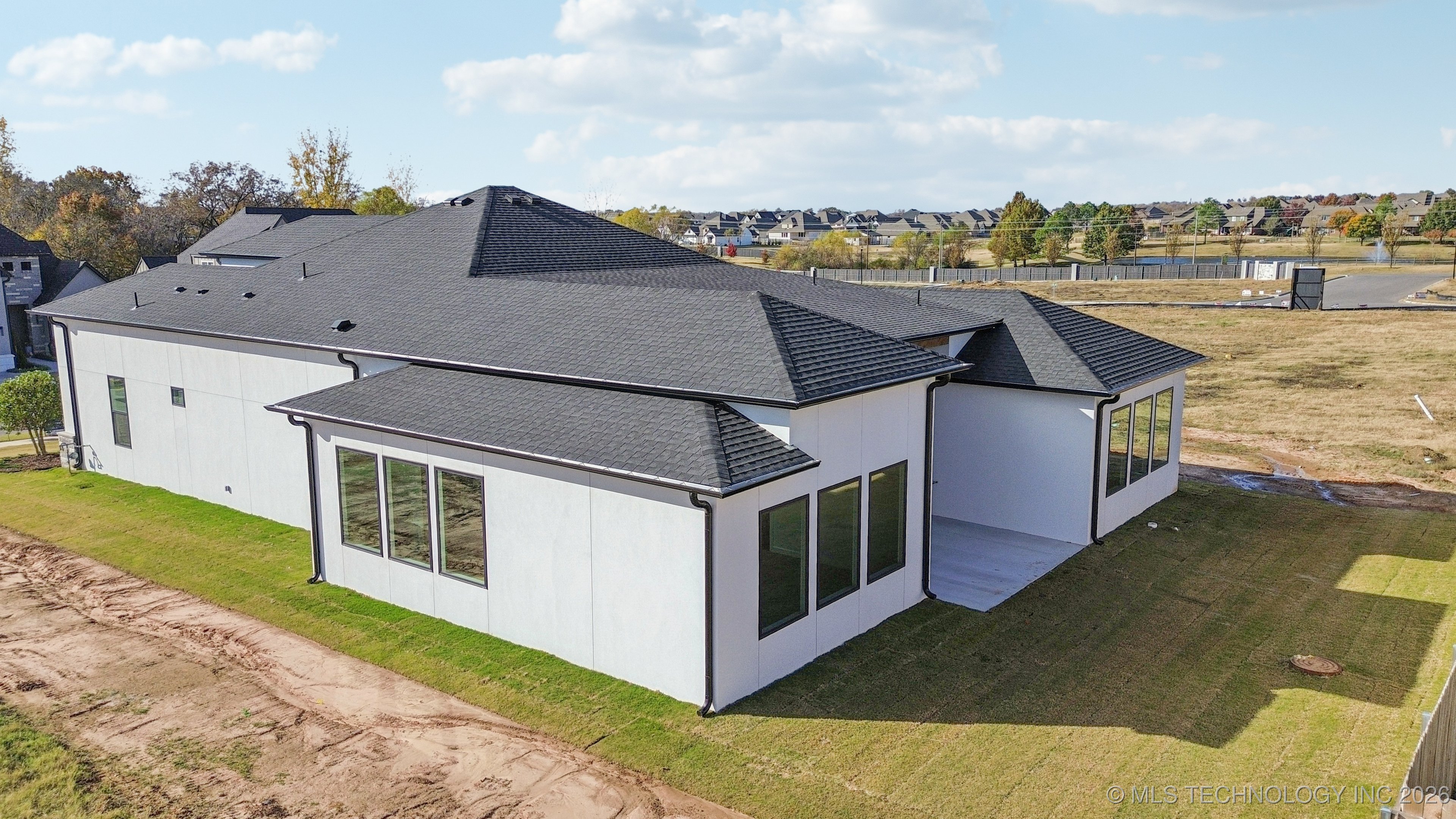 2335 E 135th Drive S Property Photo 38