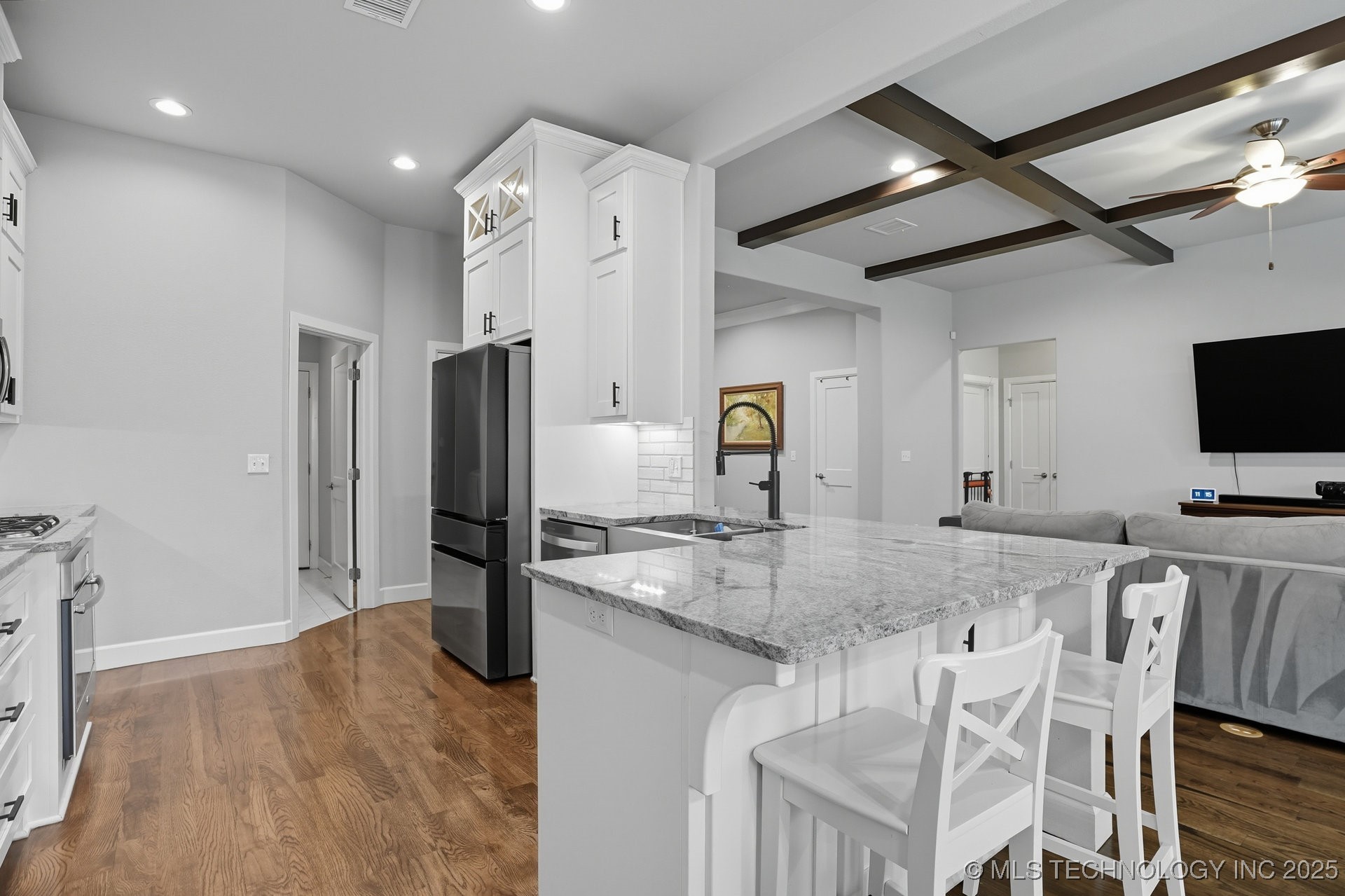 18609 E 45th Street S Property Photo 14