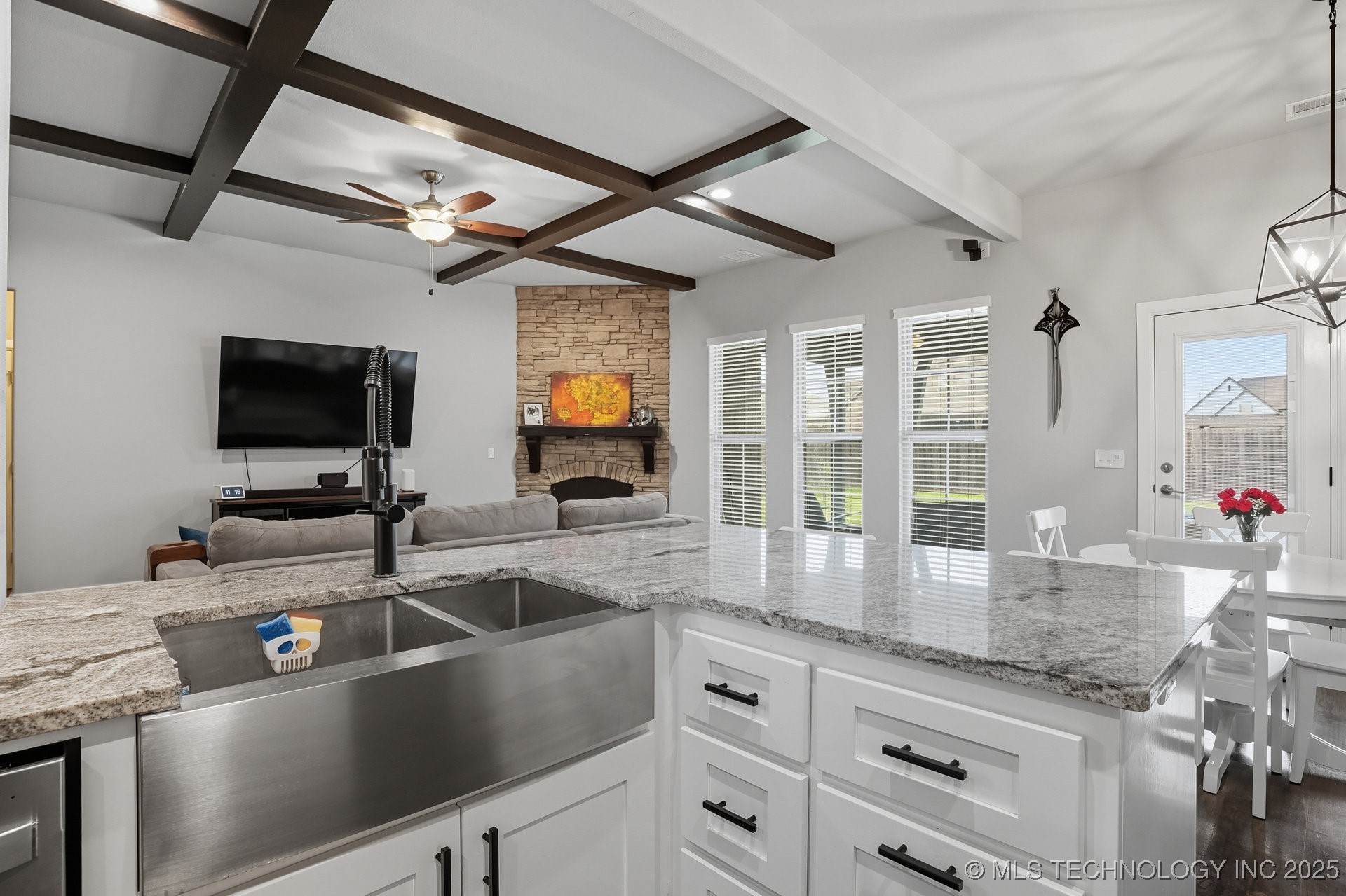 18609 E 45th Street S Property Photo 15