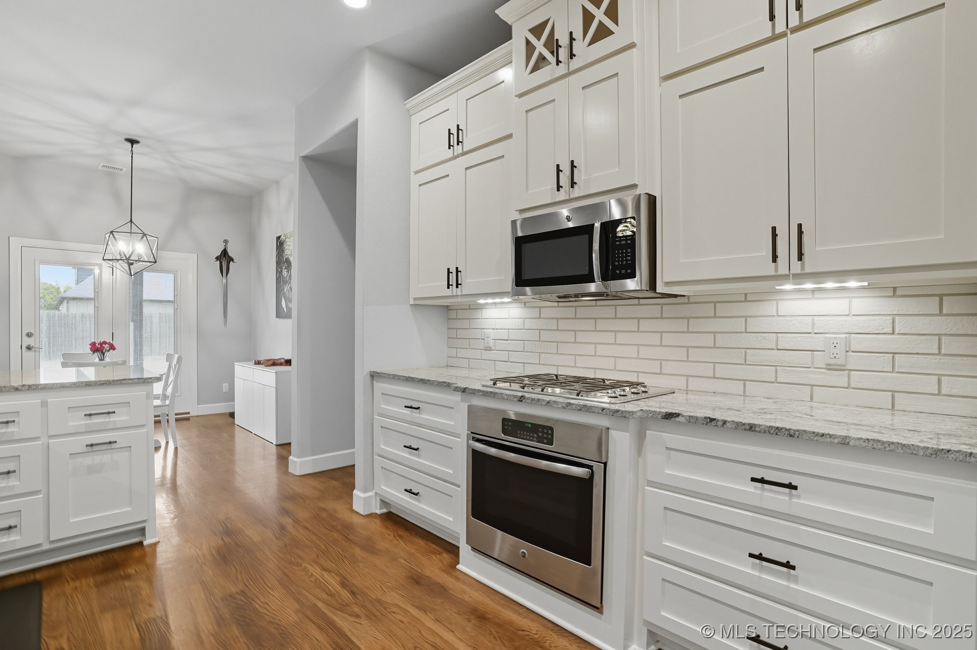 18609 E 45th Street S Property Photo 17