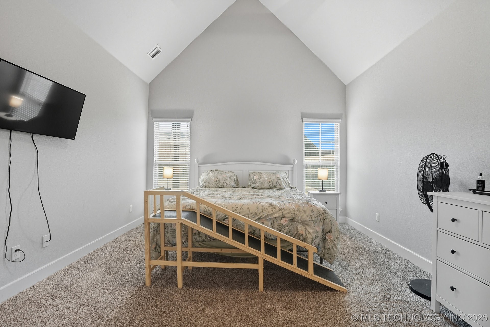 18609 E 45th Street S Property Photo 21