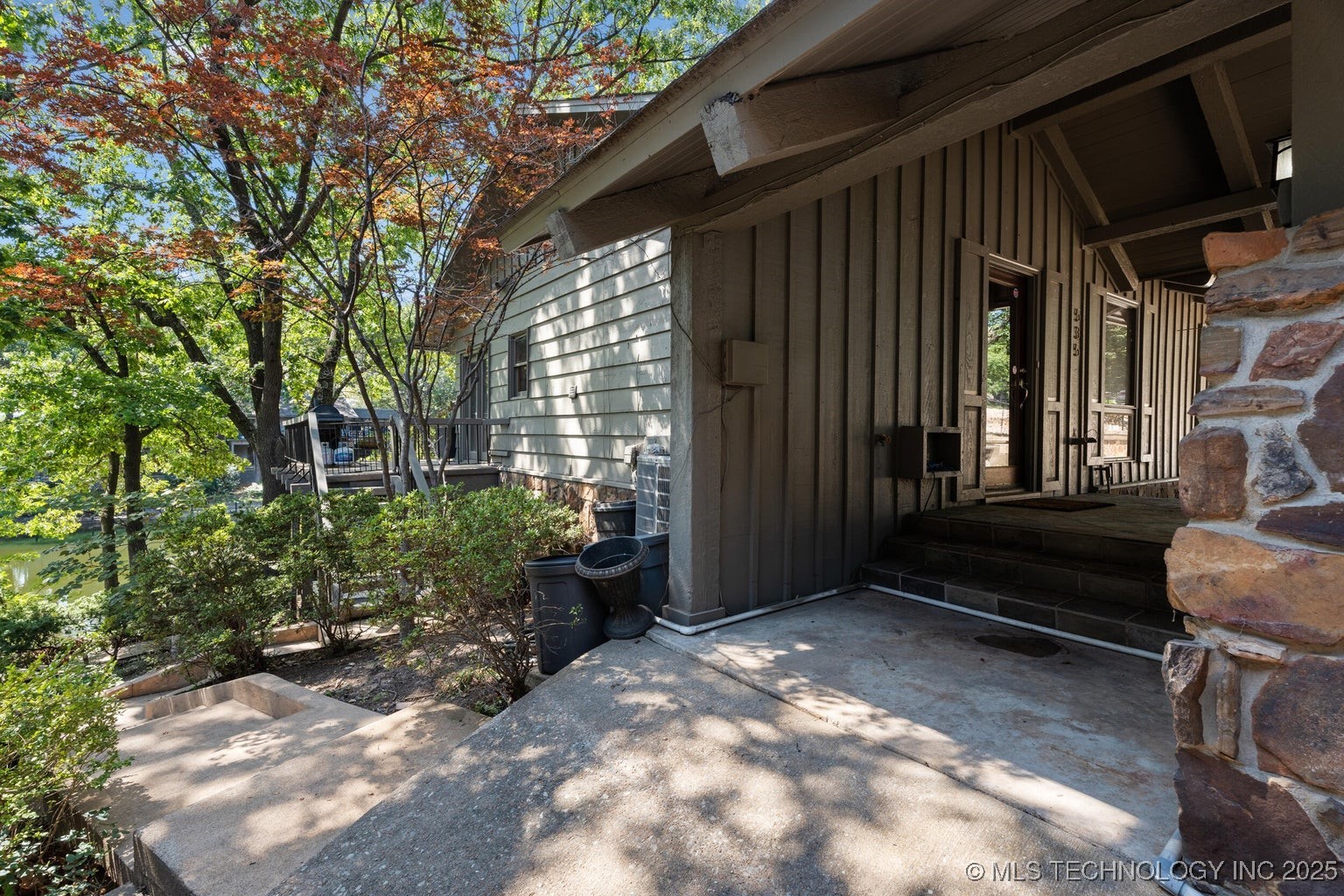 57450 E Highway 125 Road 535 Property Photo 4