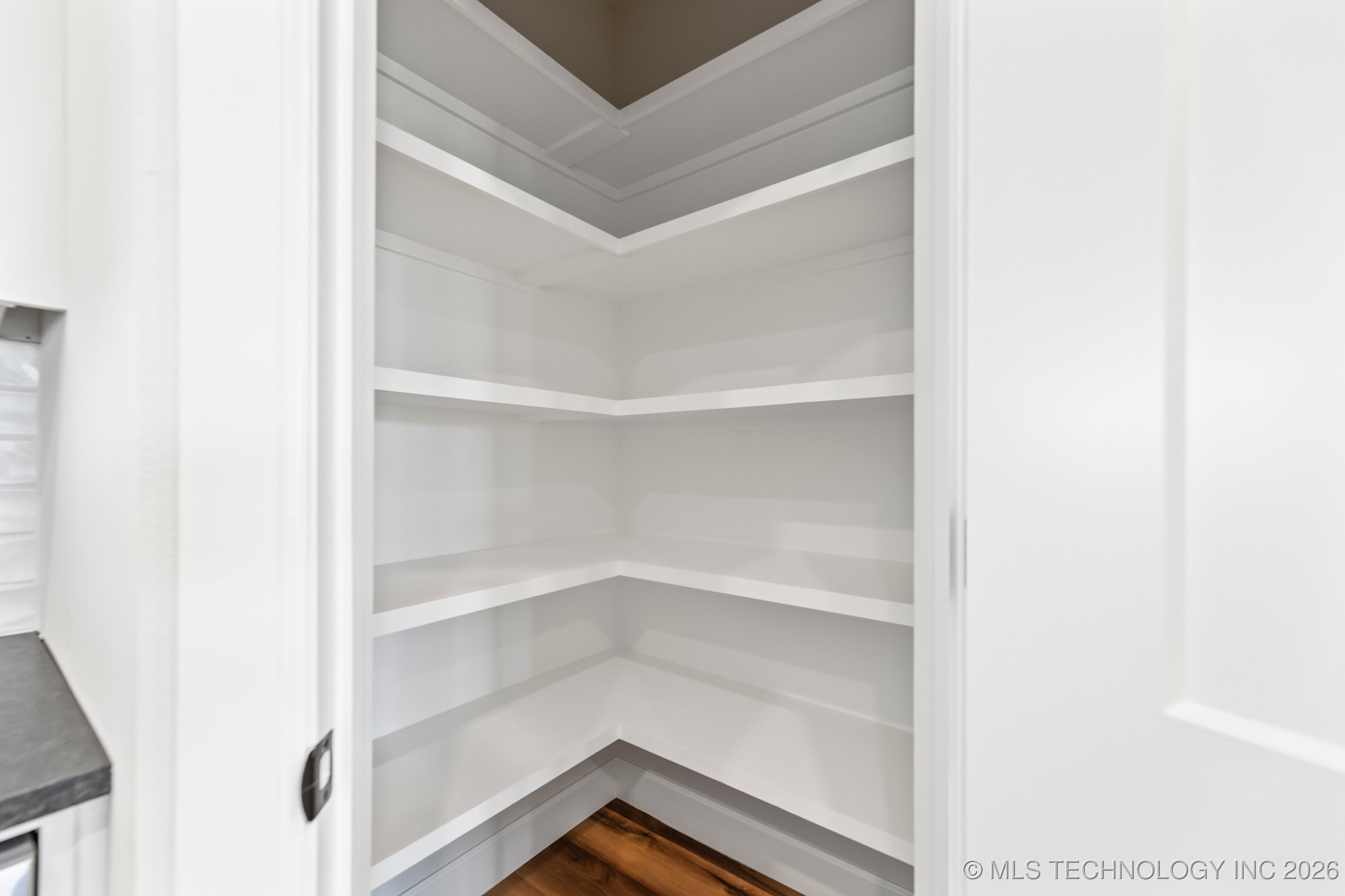 10876 S 279th East Avenue Property Photo 13