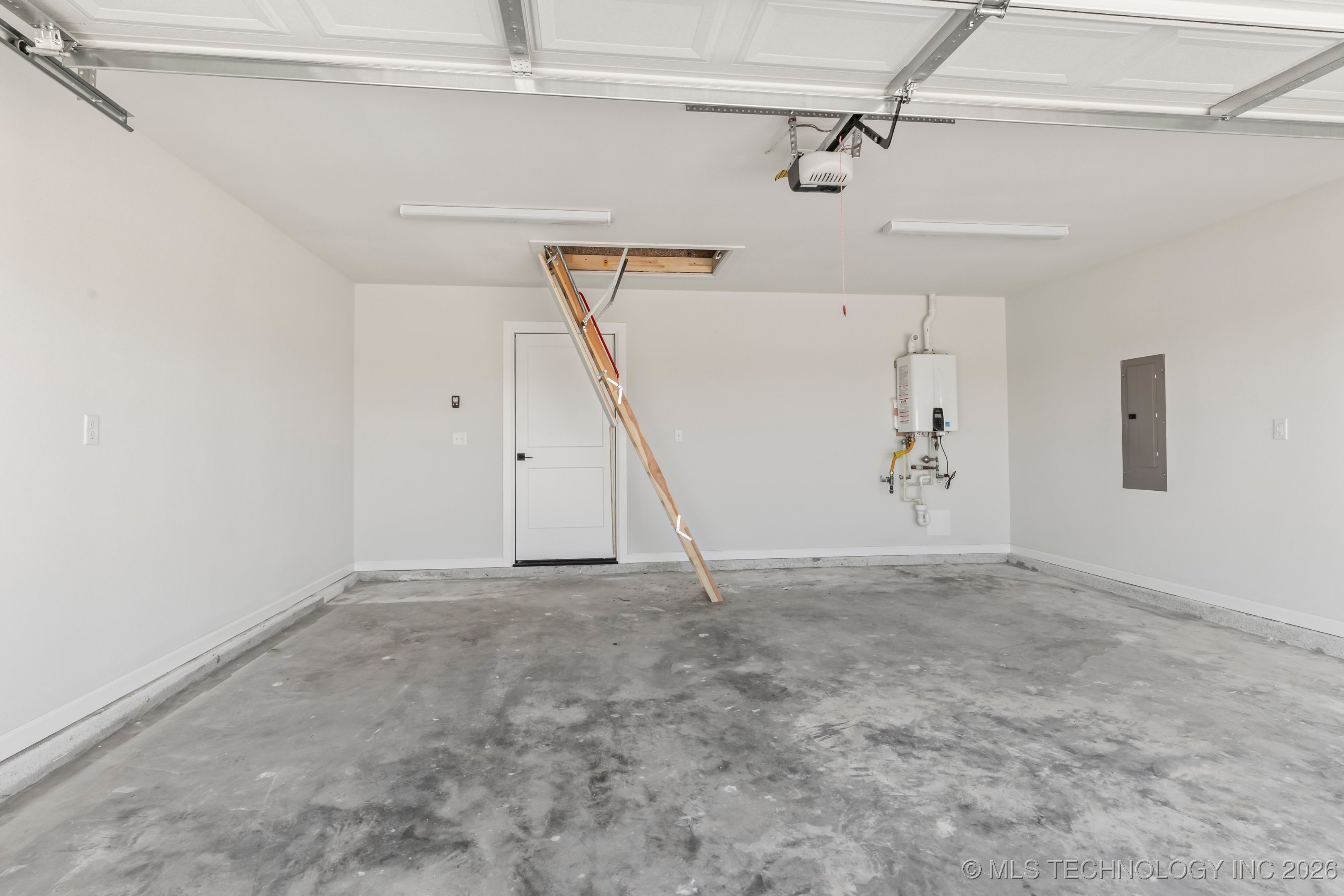 10876 S 279th East Avenue Property Photo 31