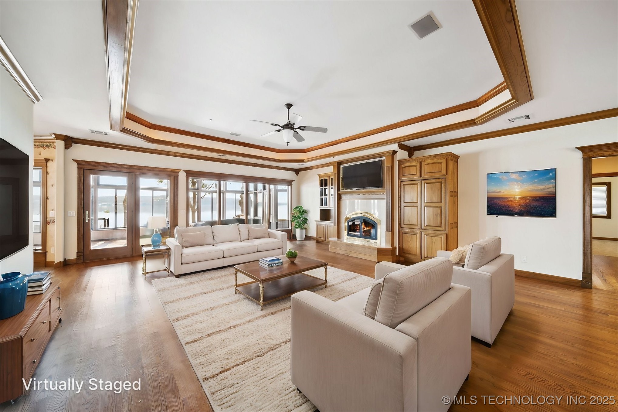 4592 E 480 Road Property Photo 9