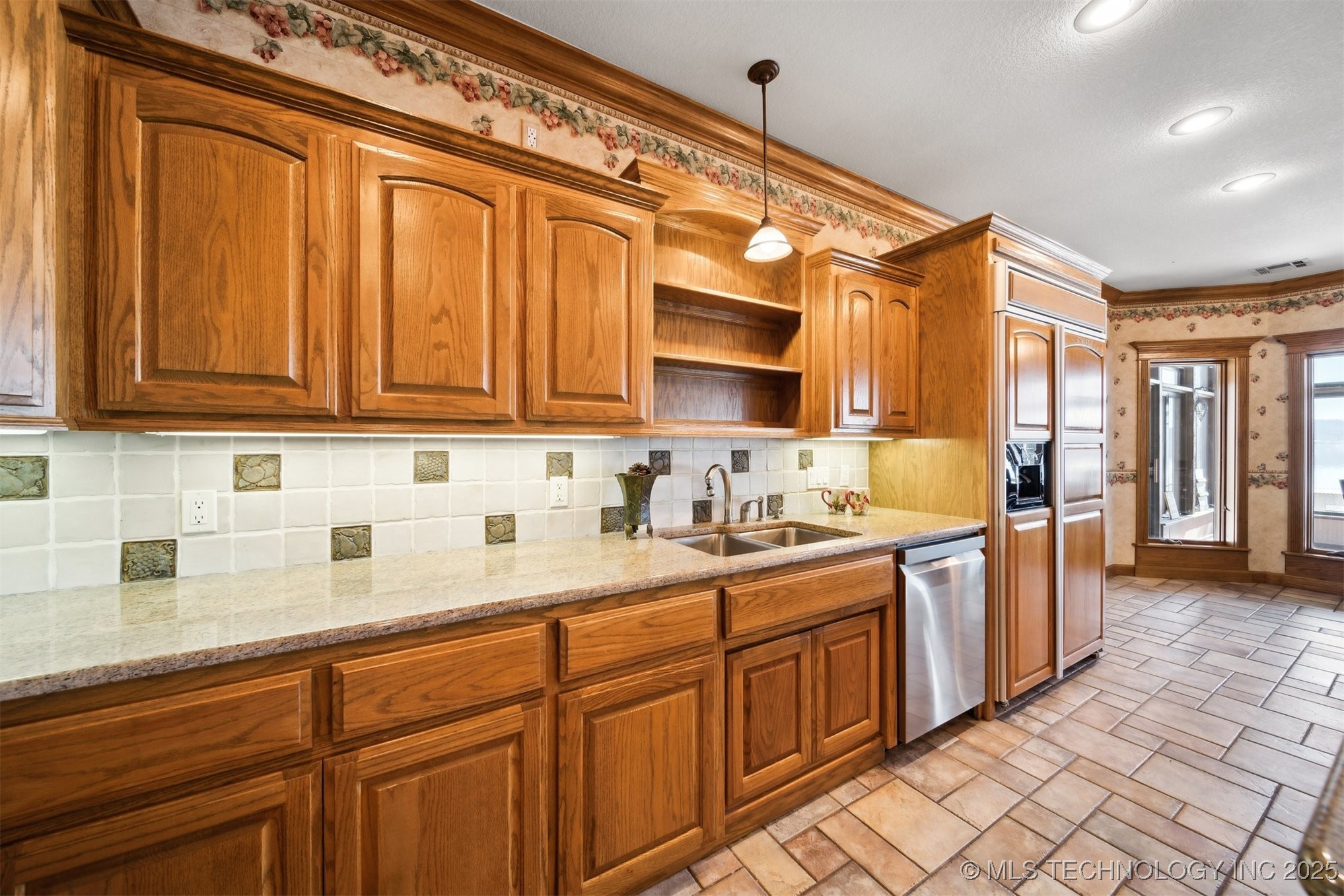 4592 E 480 Road Property Photo 15