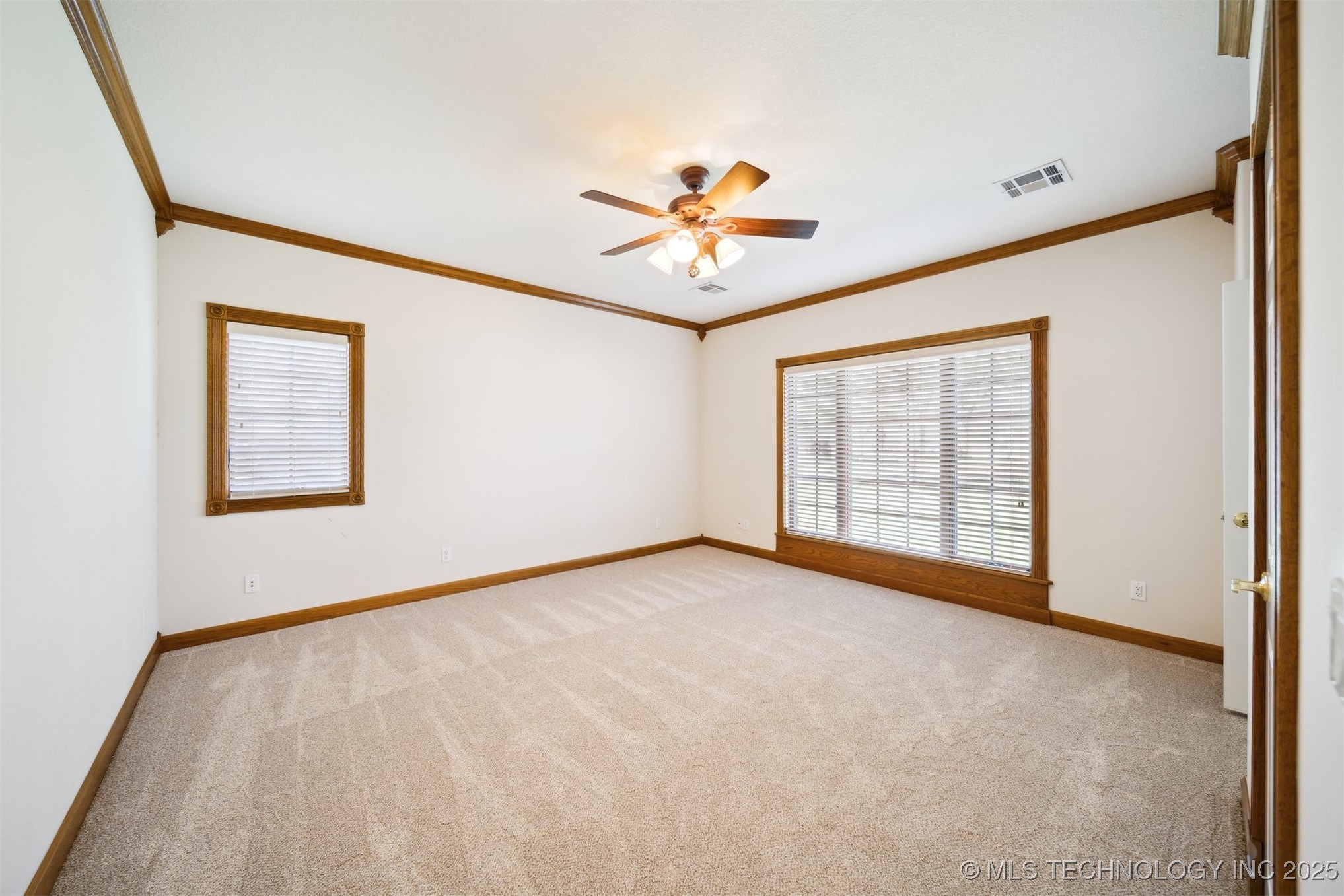 4592 E 480 Road Property Photo 32