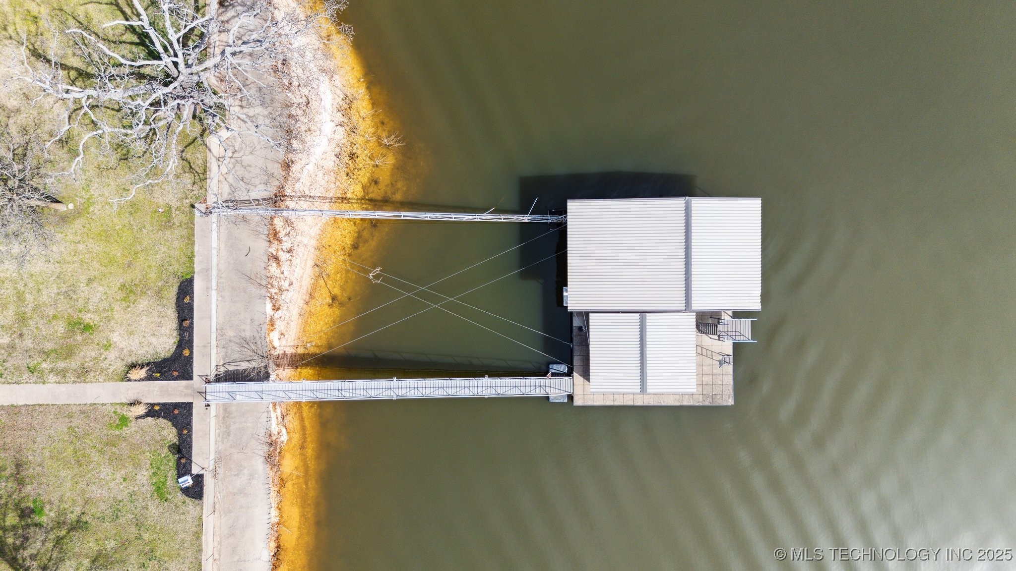 4592 E 480 Road Property Photo 58