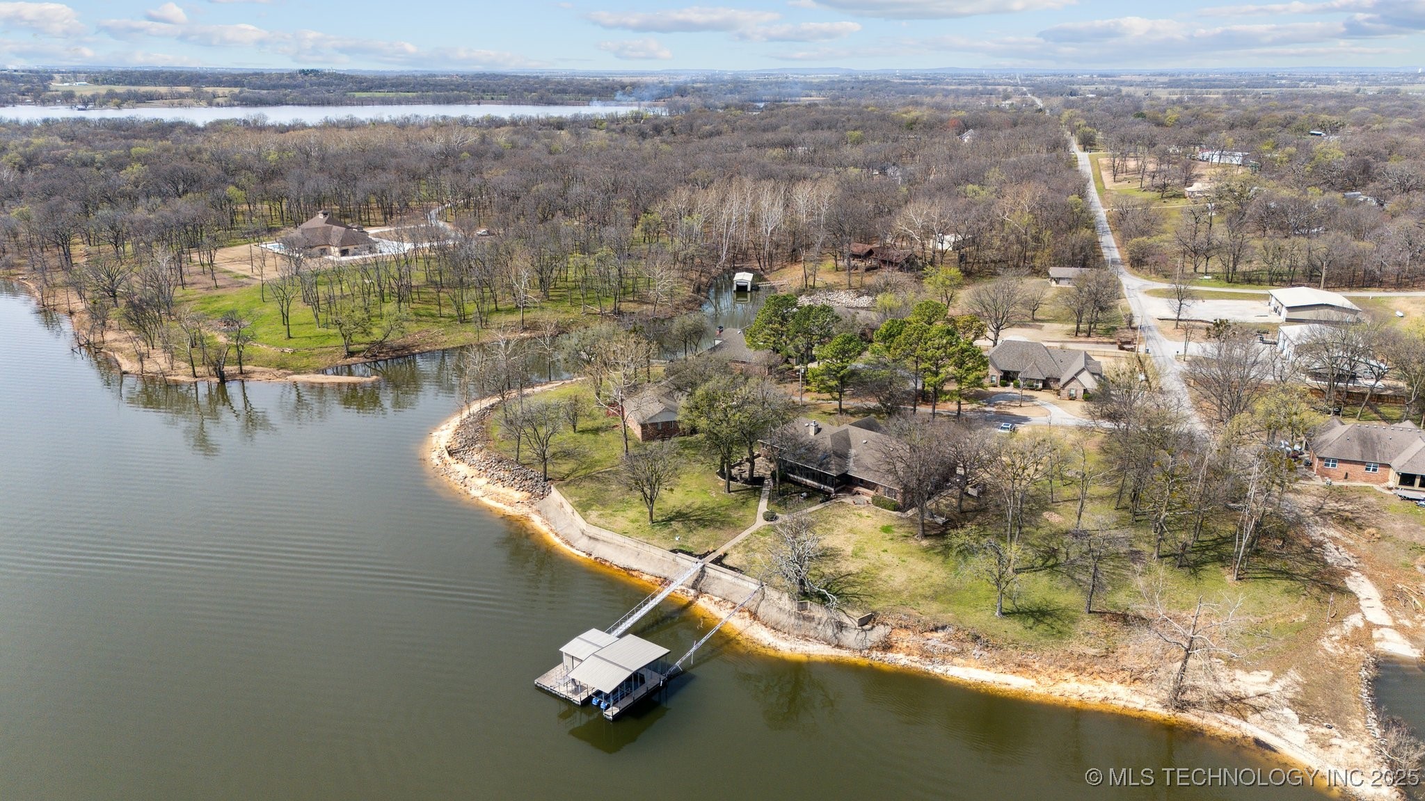 4592 E 480 Road Property Photo 59