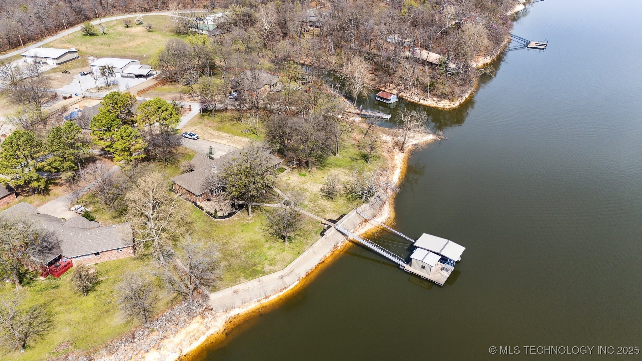 4592 E 480 Road Property Photo 61