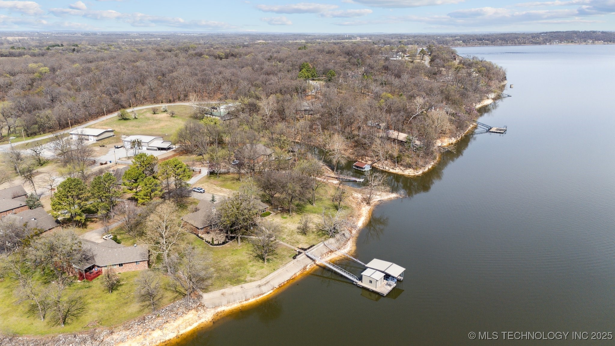 4592 E 480 Road Property Photo 62