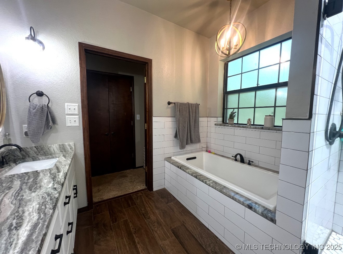 19780 County Road 1542 Property Photo 8