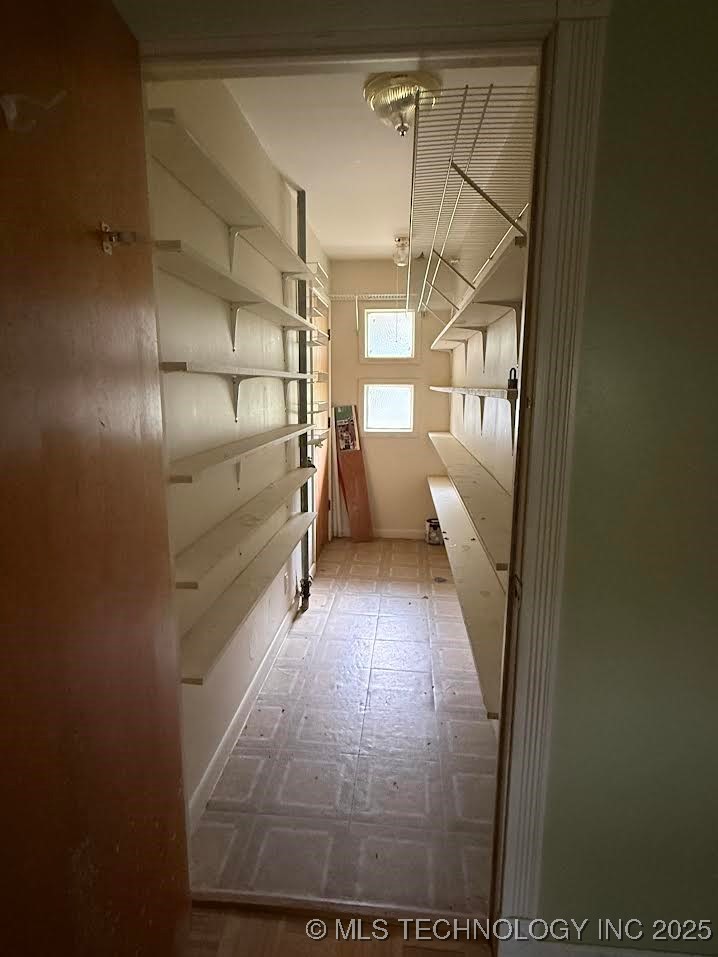 201 Rose Lane Property Photo 9