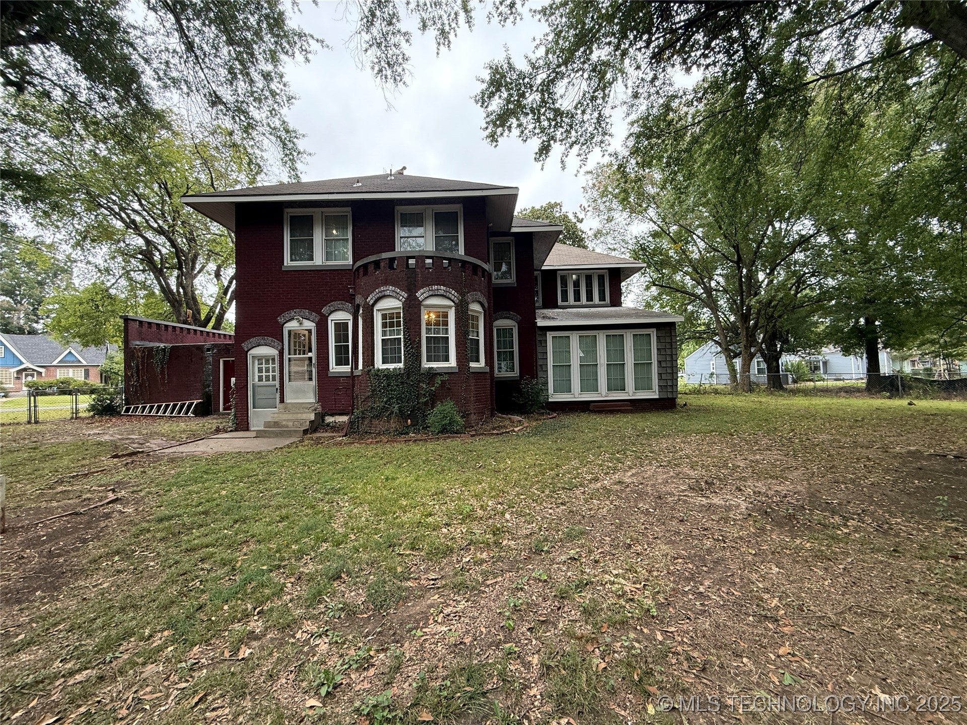 2601 Boston Street Property Photo 5