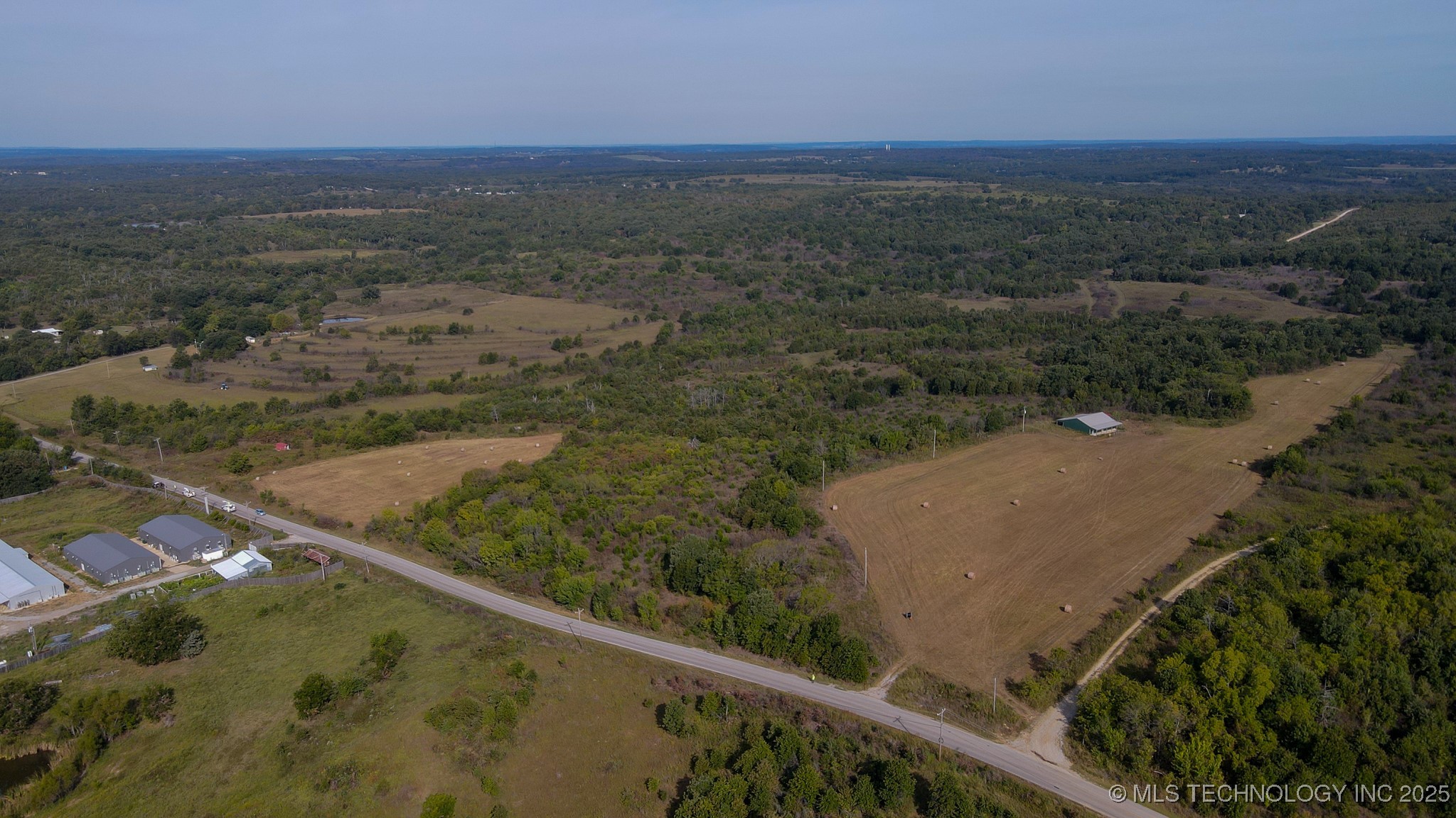 368795 E 5700 Road Property Photo 12