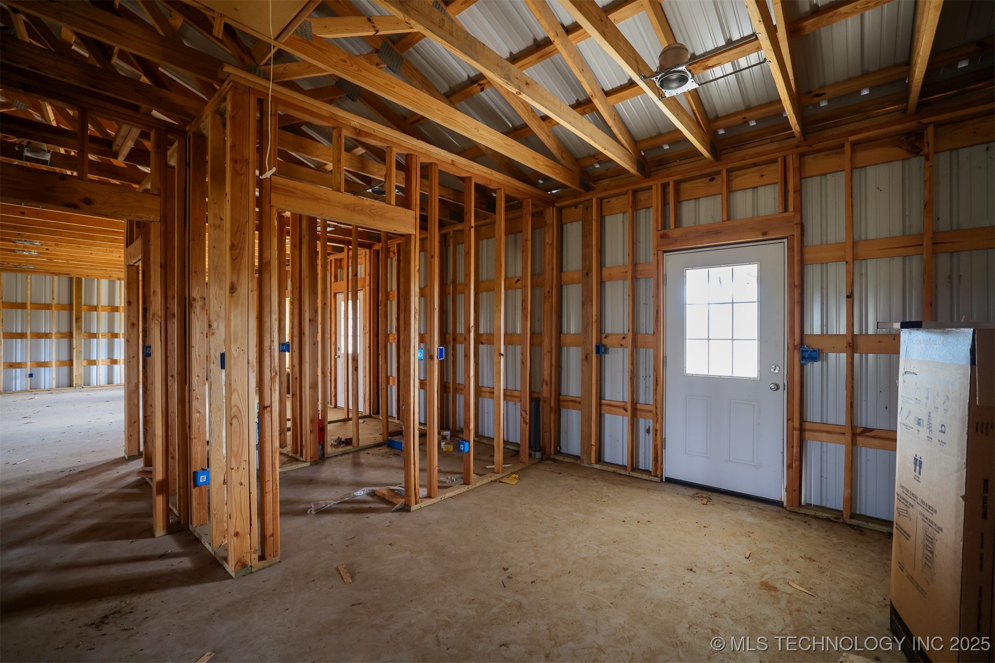 368795 E 5700 Road Property Photo 15