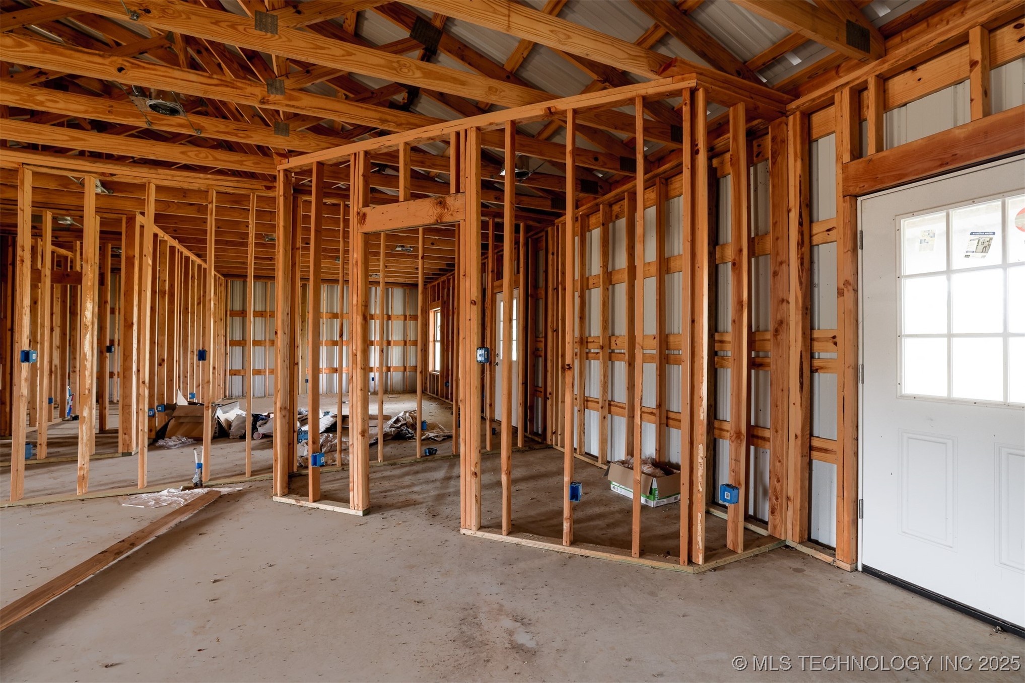 368795 E 5700 Road Property Photo 24