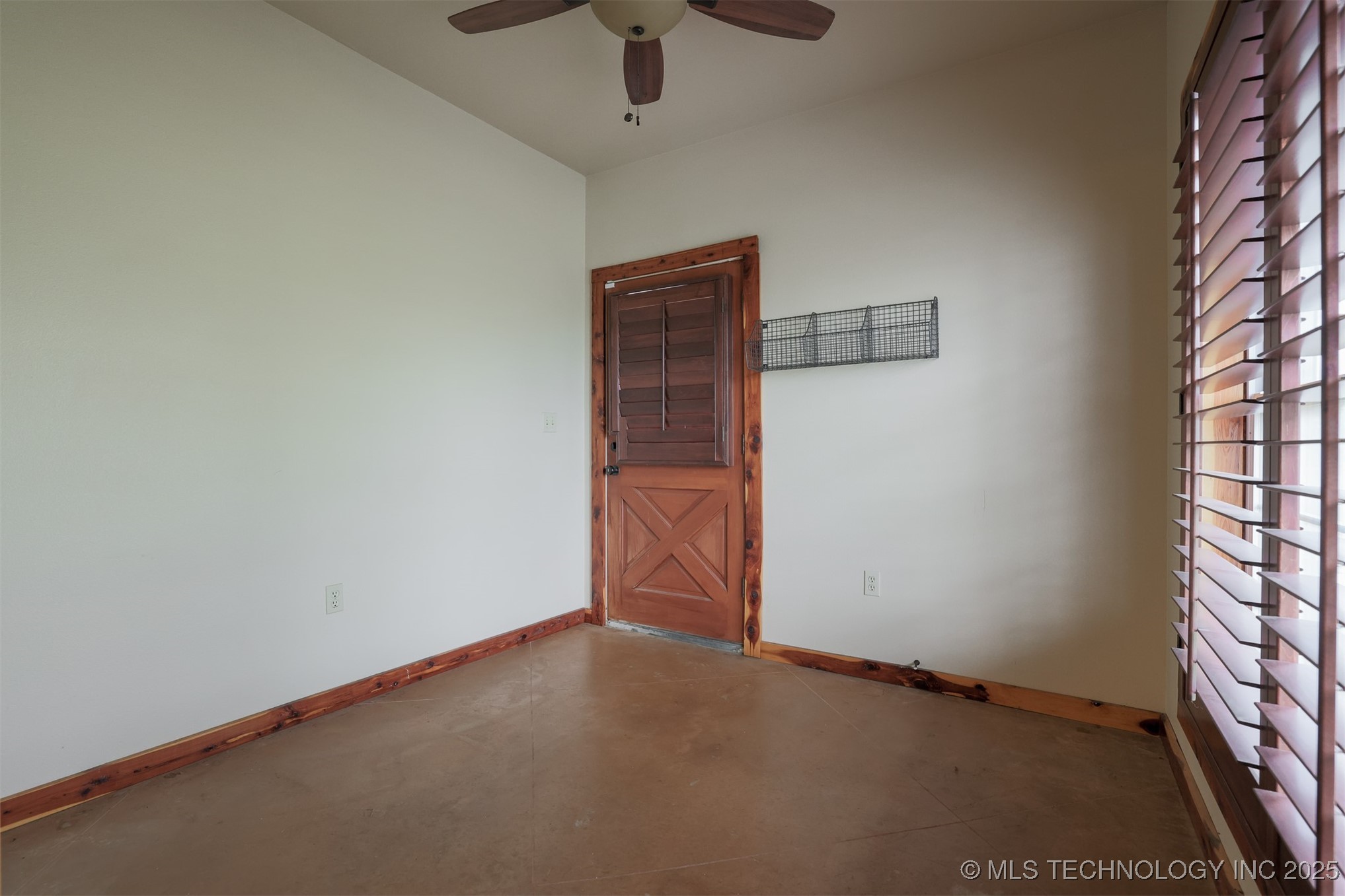 1488 N 429 Road Property Photo 28