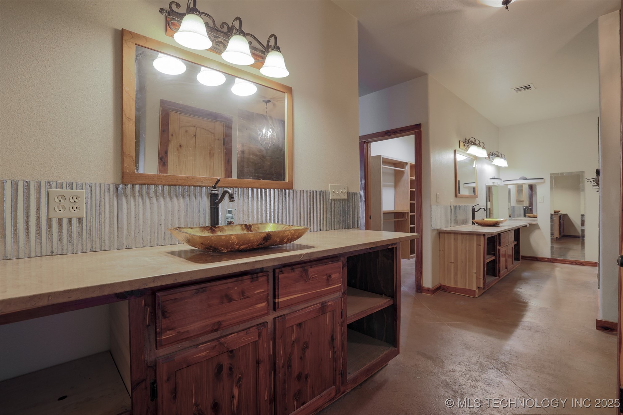 1488 N 429 Road Property Photo 29