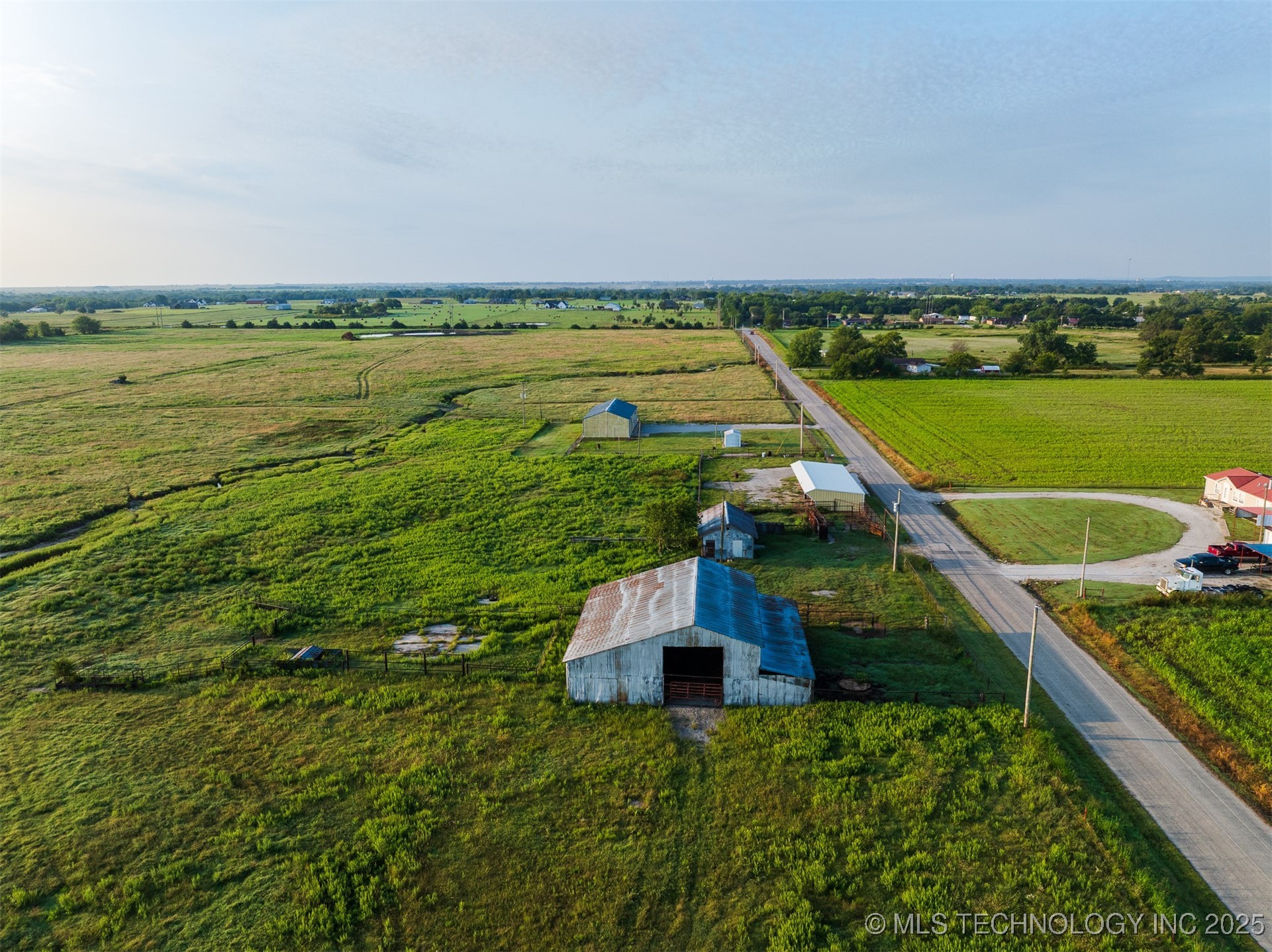 8 N 3990 Road Property Photo 10