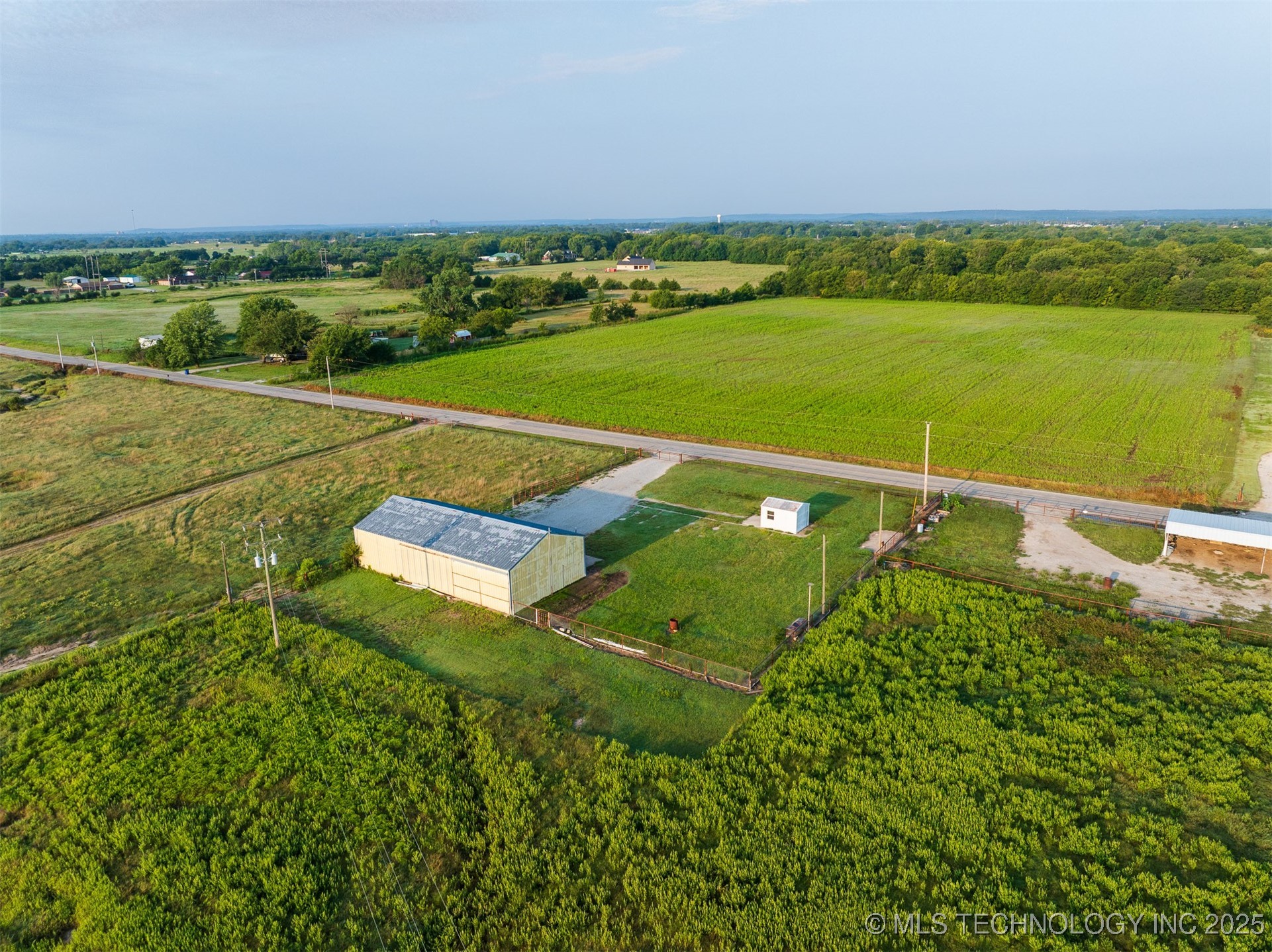 8 N 3990 Road Property Photo 12