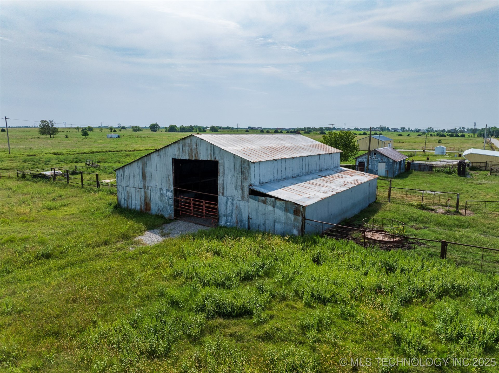 8 N 3990 Road Property Photo 14