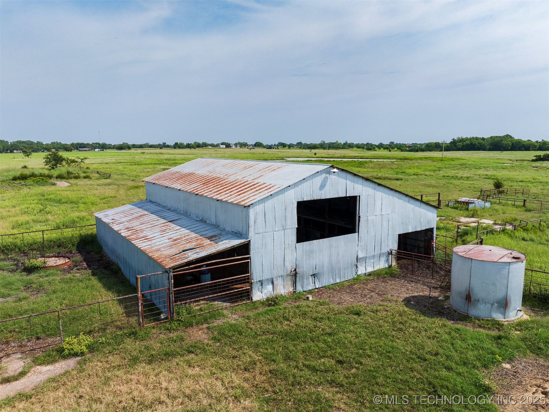 8 N 3990 Road Property Photo 15