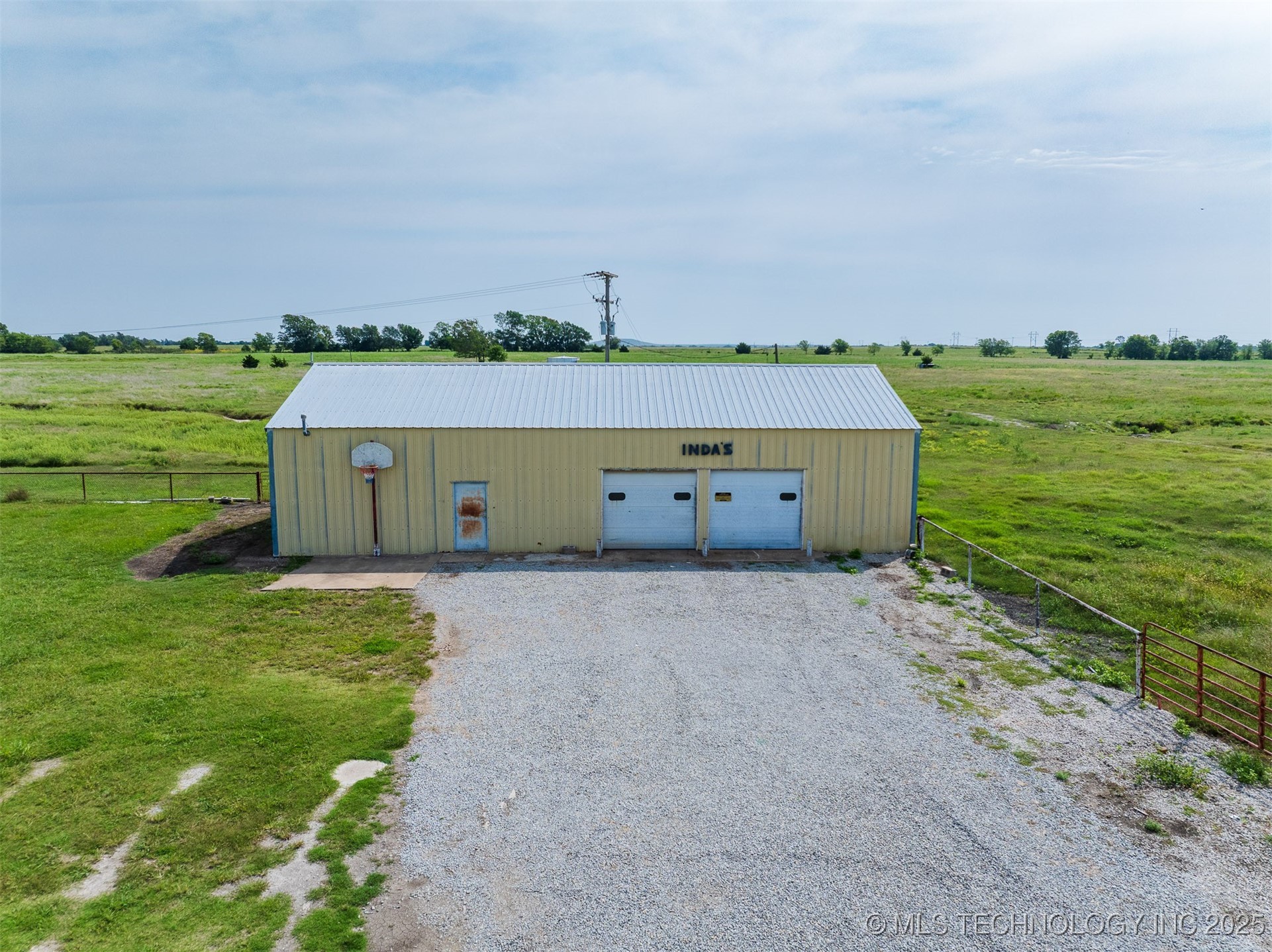 8 N 3990 Road Property Photo 18