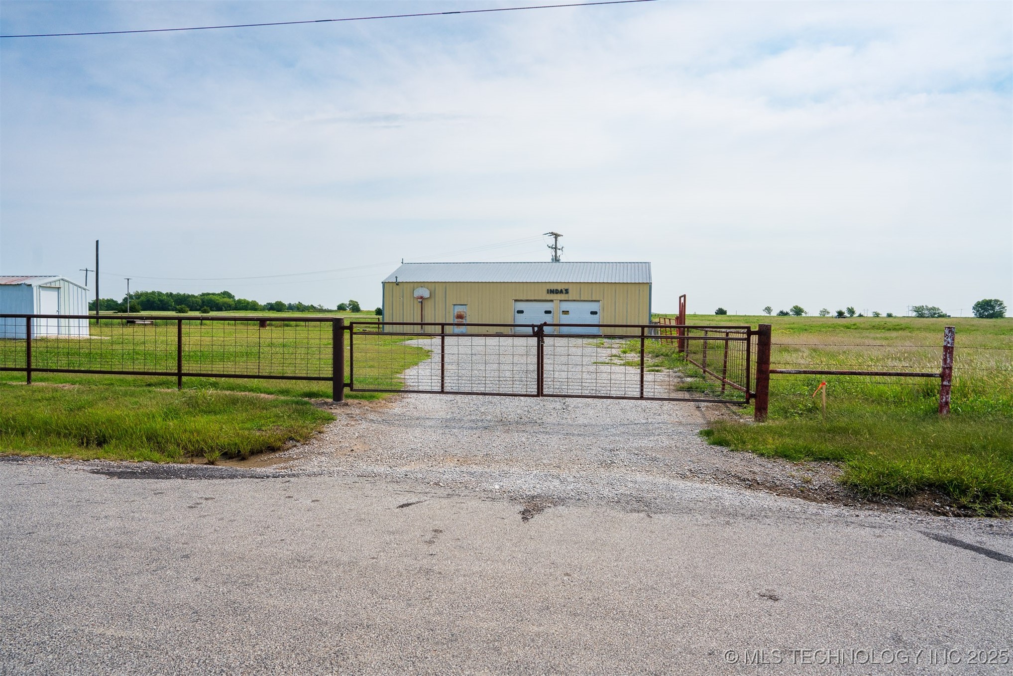 8 N 3990 Road Property Photo 26