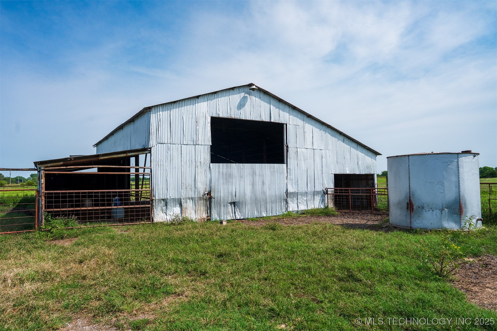 8 N 3990 Road Property Photo 33